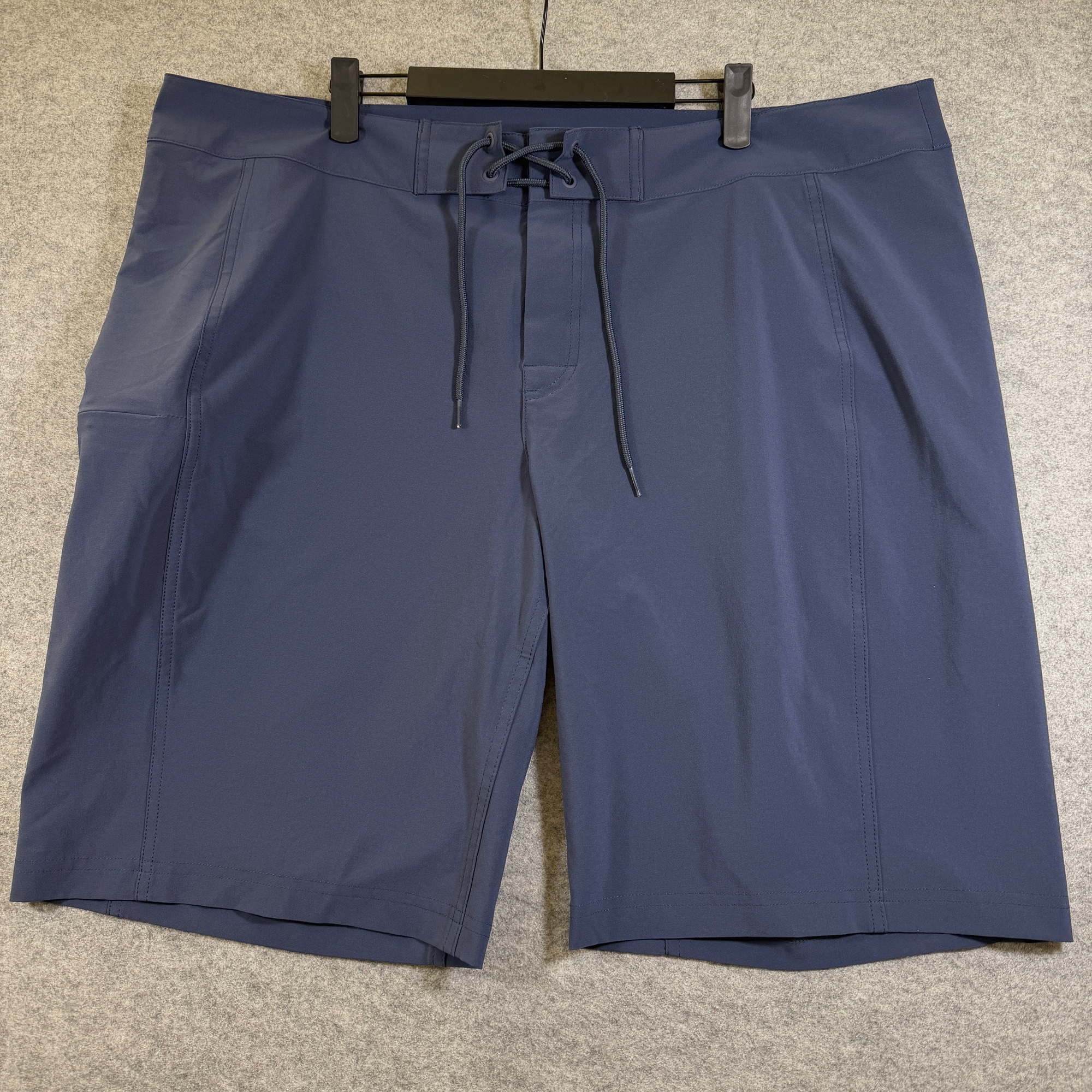 Columbia Swim Shorts Mens XXL Navy Blue Boardshort Elastic Waist Side Zip Pocket thumbnail 2