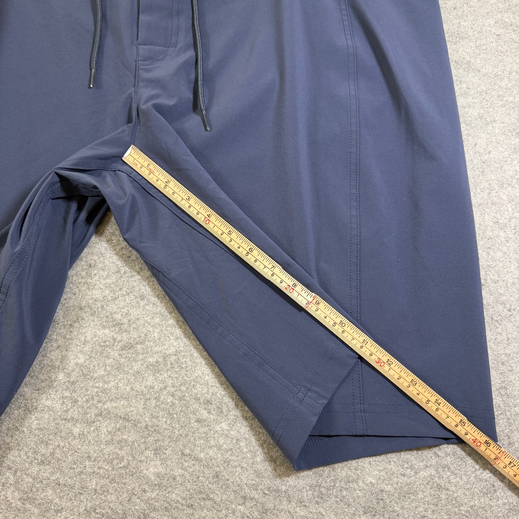Columbia Swim Shorts Mens XXL Navy Blue Boardshort Elastic Waist Side Zip Pocket thumbnail 6