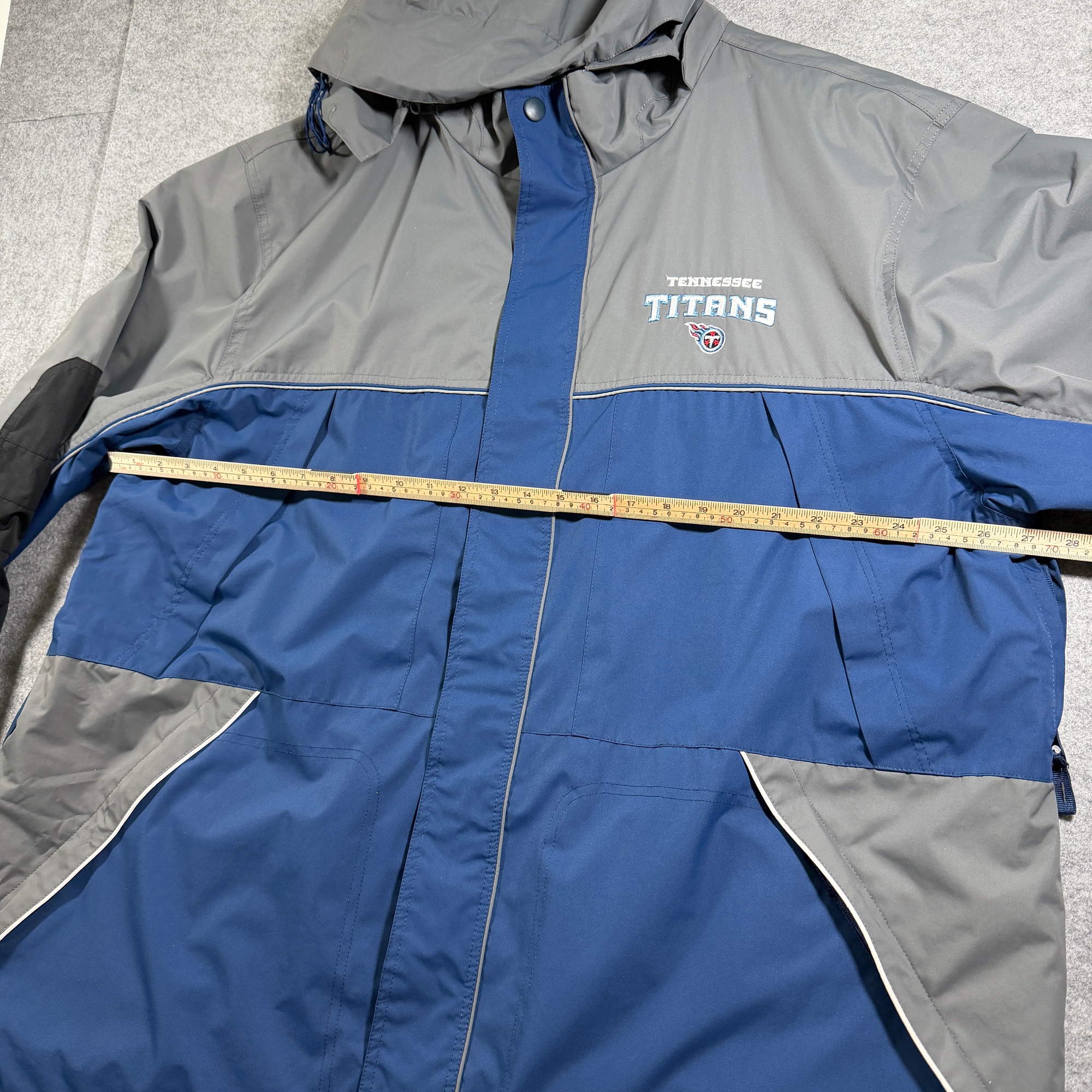 Vintage Tennessee Titans NFL Coat Mens 3X Waterproof Fleece Lined Ski Style thumbnail 6