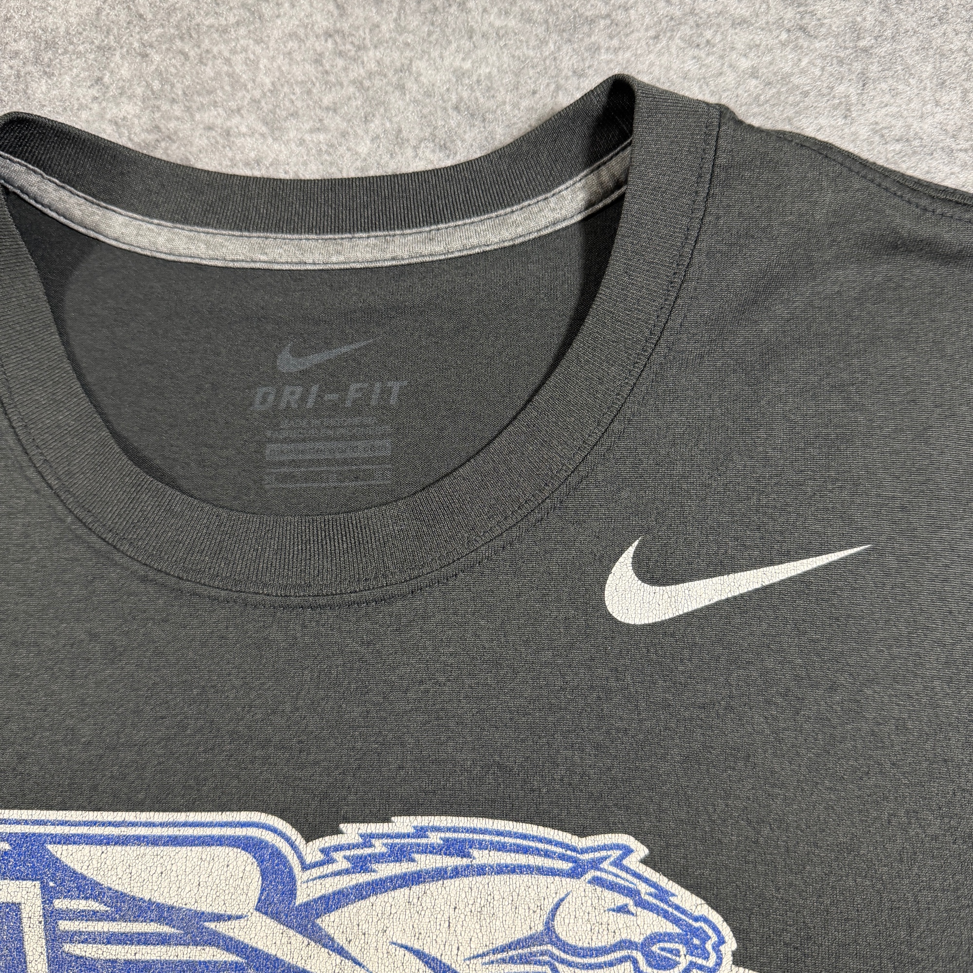 Nike Dri-Fit T-Shirt Mens XL Gray MTSU Blue Raiders Graphic Polyester Athletic thumbnail 4