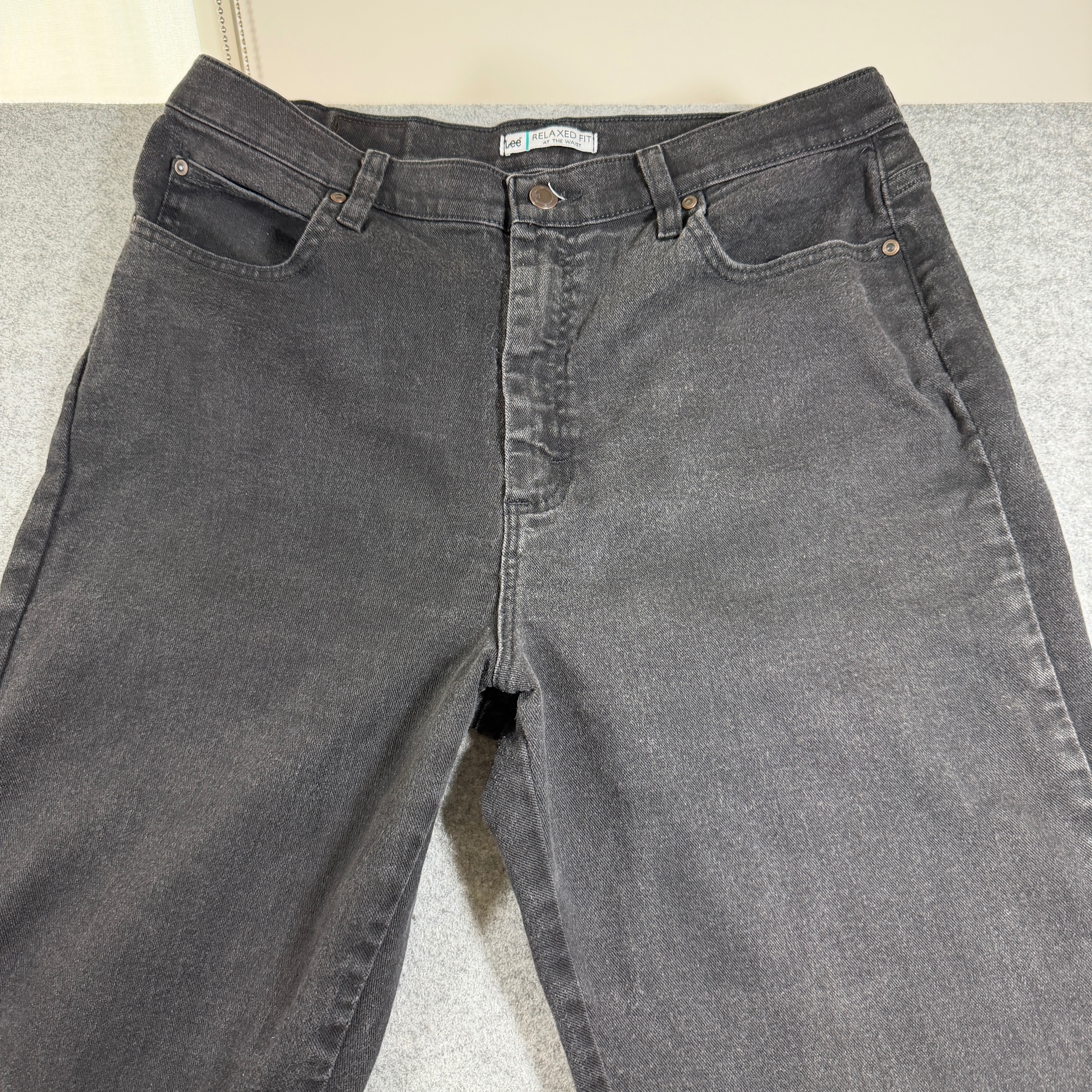 Lee Jeans Womens 16 Long Black Faded Relaxed Fit Denim Five Pocket Stretch thumbnail 5