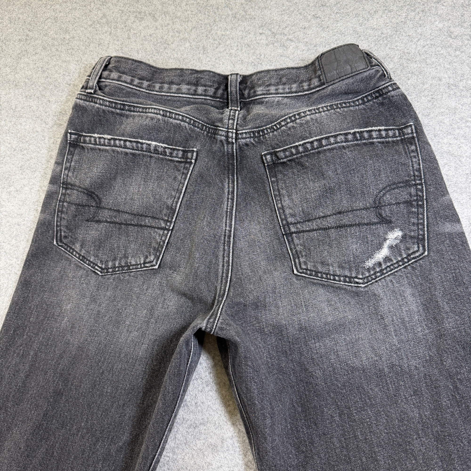 American Eagle 90s Boyfriend Jeans Womens 6 Black Faded Distressed Frayed Ripped thumbnail 4