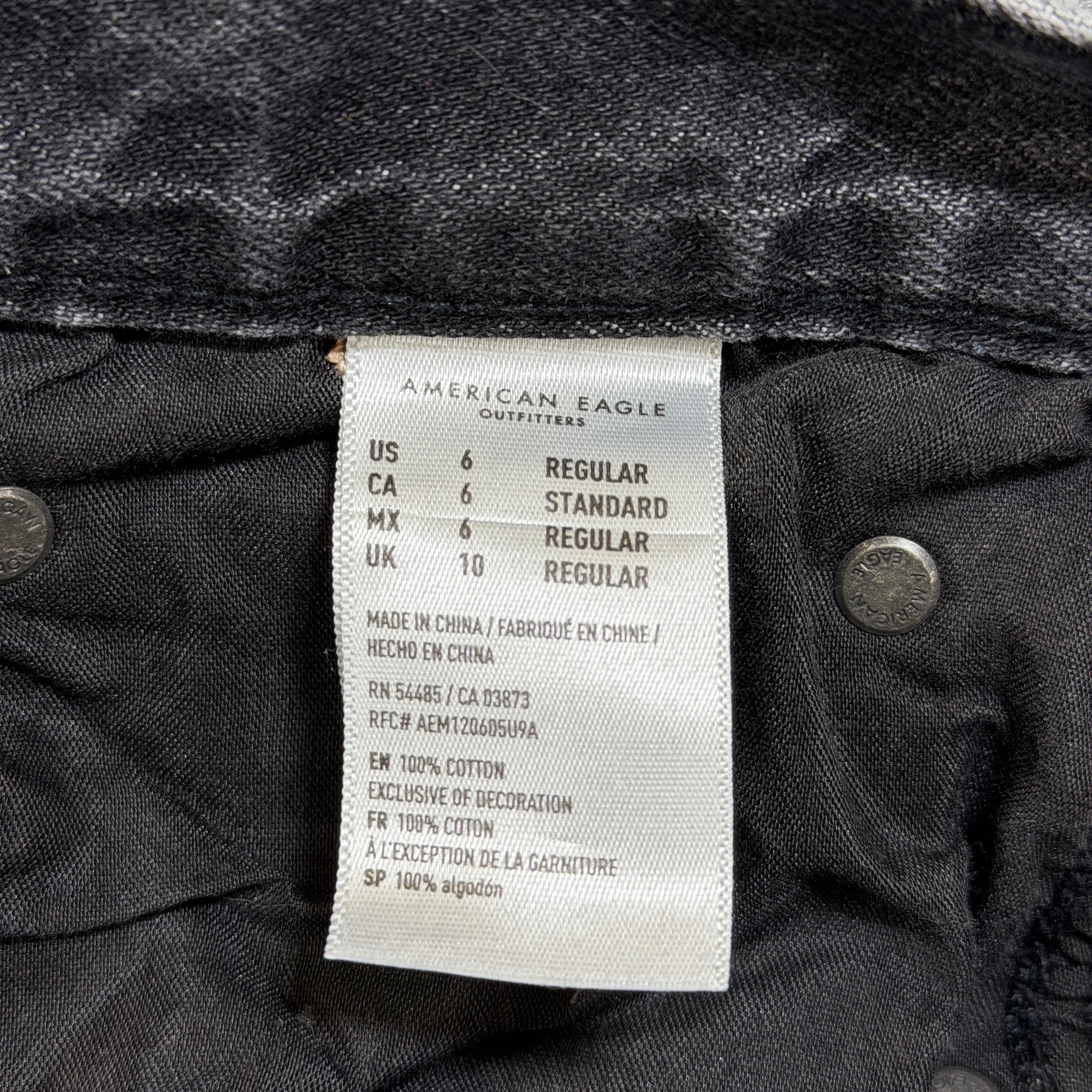 American Eagle 90s Boyfriend Jeans Womens 6 Black Faded Distressed Frayed Ripped thumbnail 5