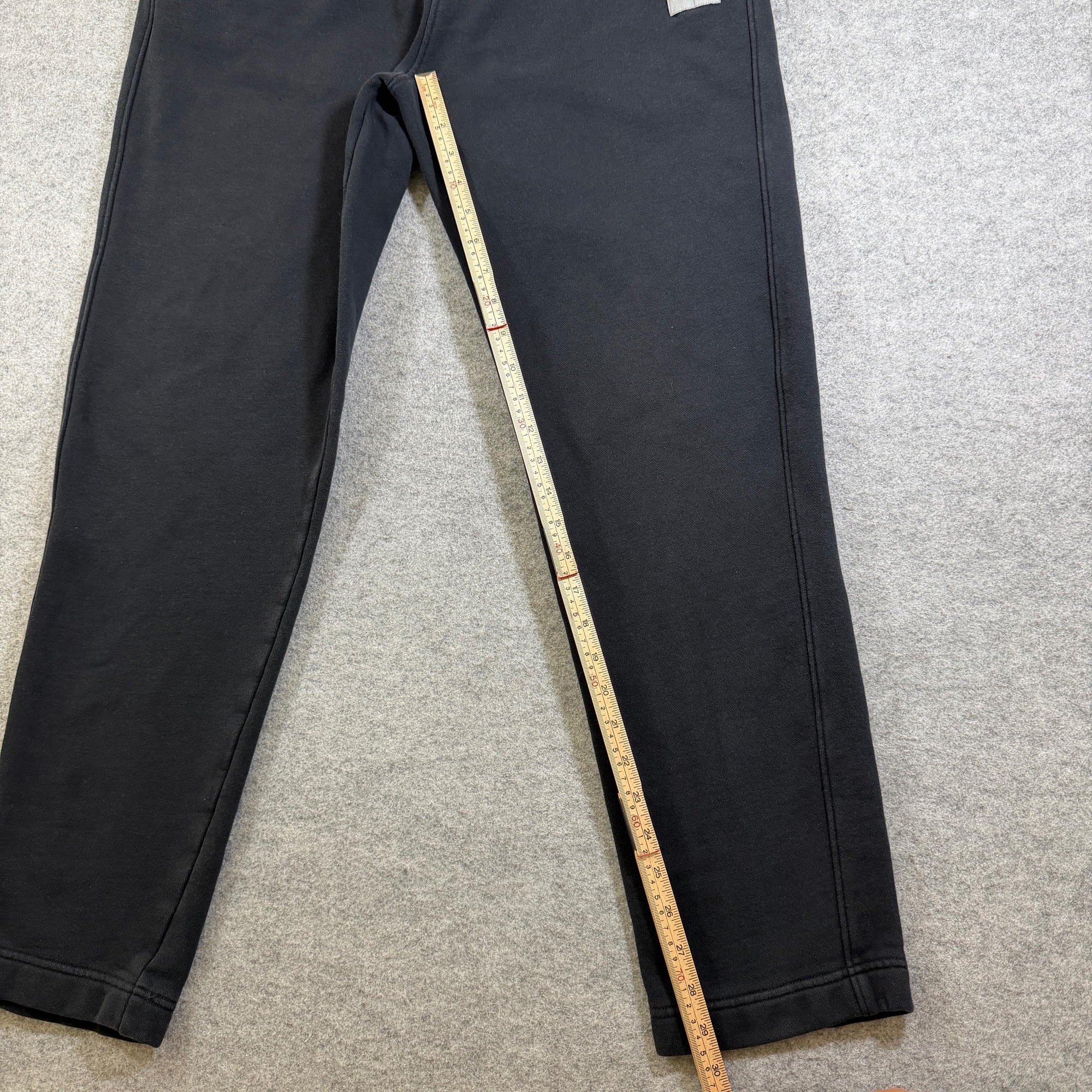 Hollister Sweatpants Mens M Black Drawstring Elastic Waist Relaxed Straight Leg thumbnail 6