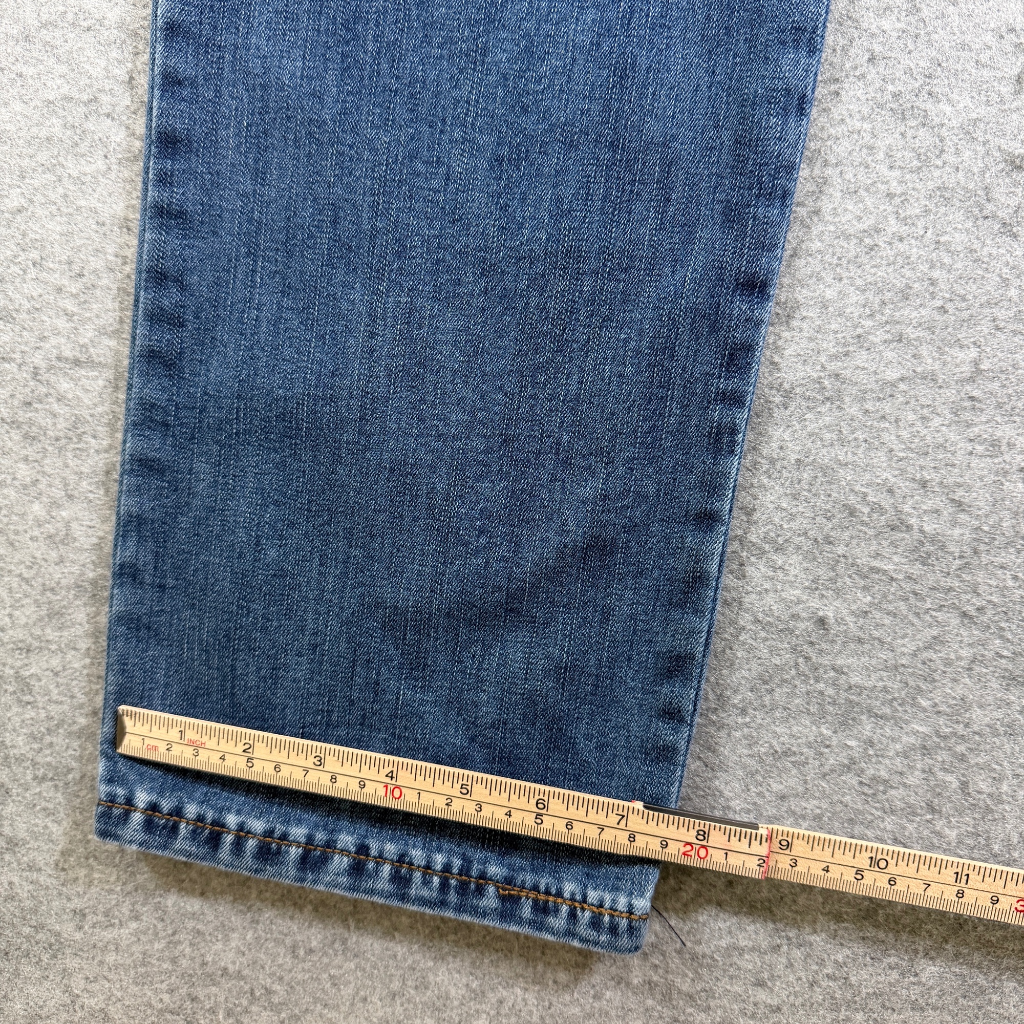 Lee Jeans Womens 18 Medium Blue Denim Instantly Slims Relaxed Straight High Rise thumbnail 9
