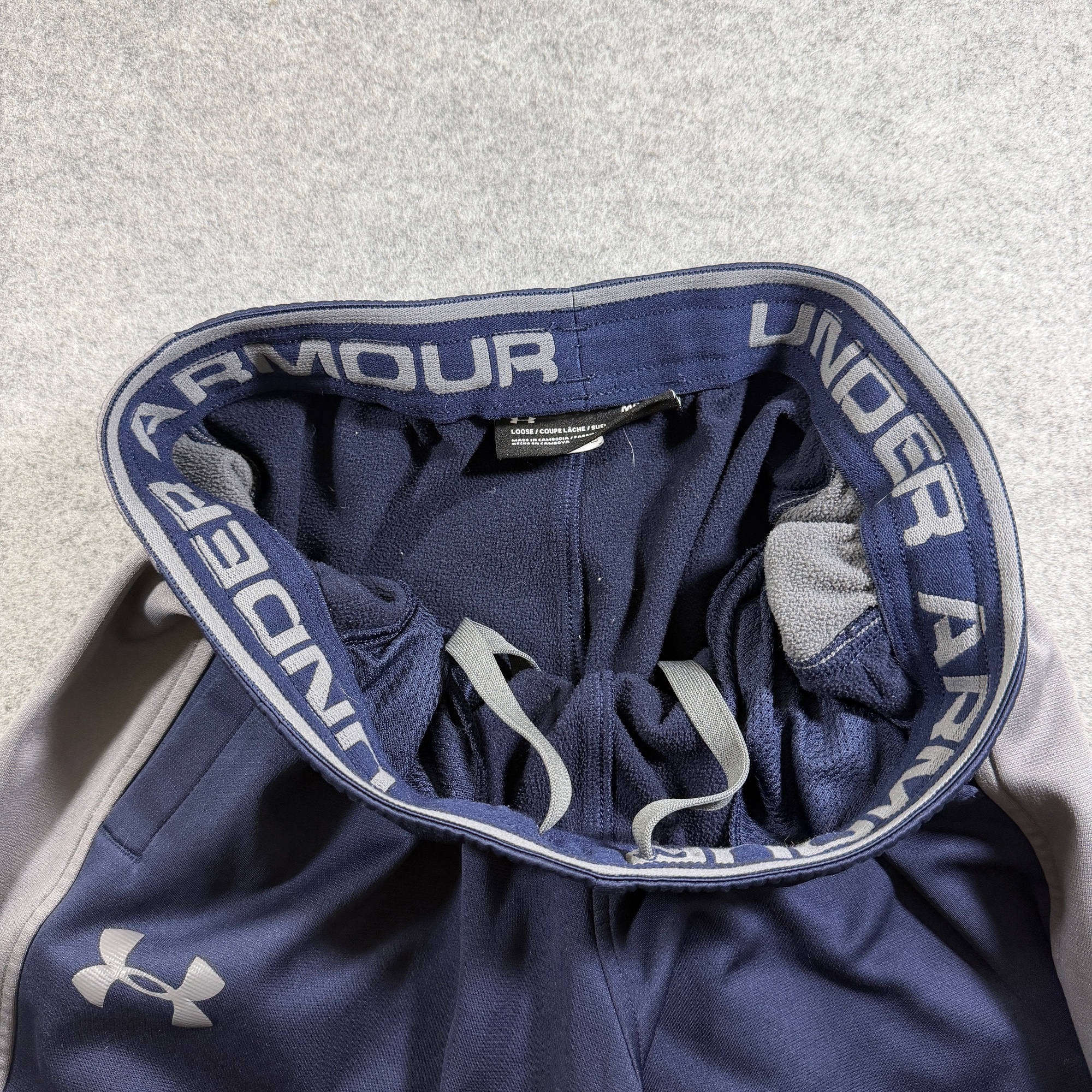 Under Armour ColdGear Sweatpants Mens M Navy Gray Drawstring Loose Fit Lounge thumbnail 3