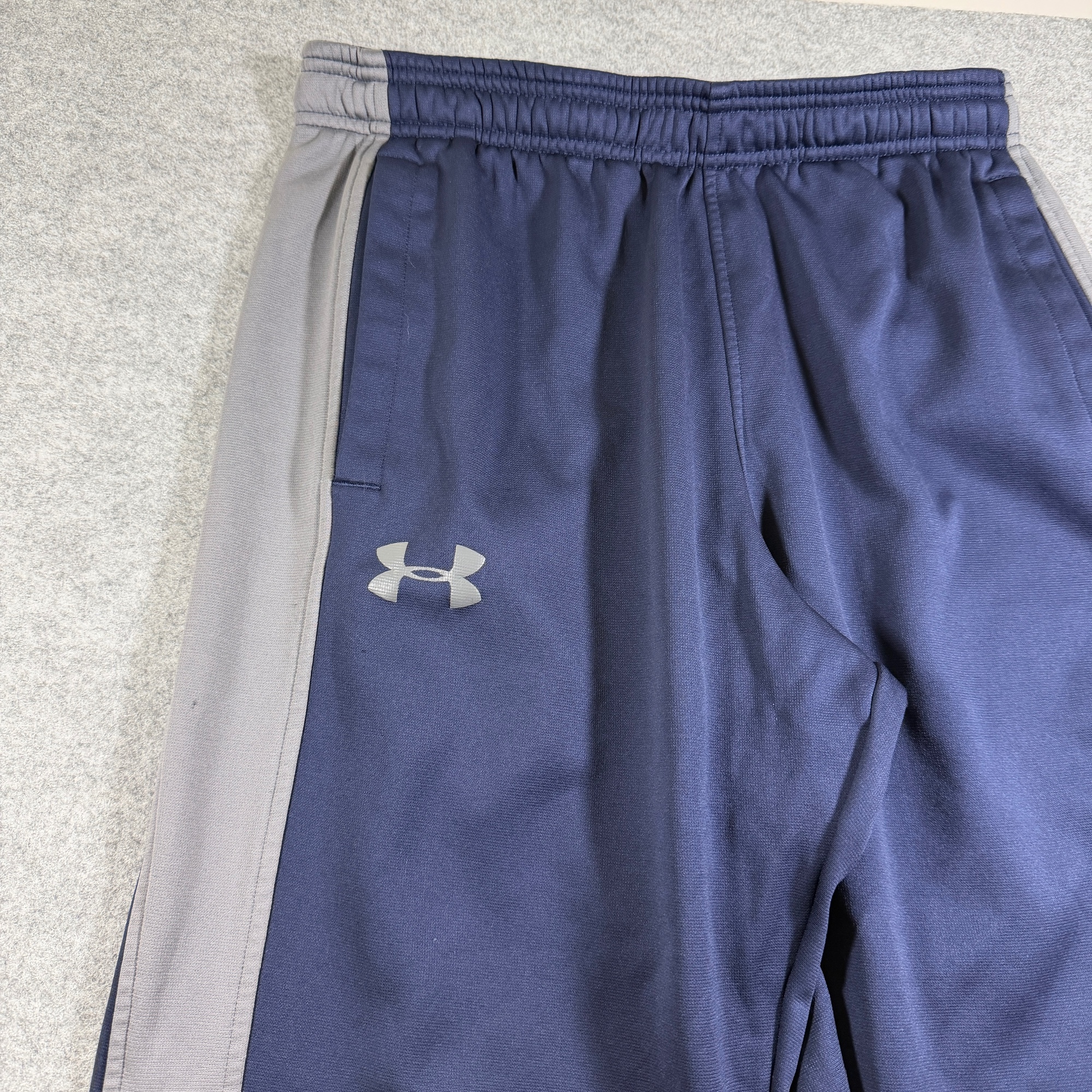 Under Armour ColdGear Sweatpants Mens M Navy Gray Drawstring Loose Fit Lounge thumbnail 4