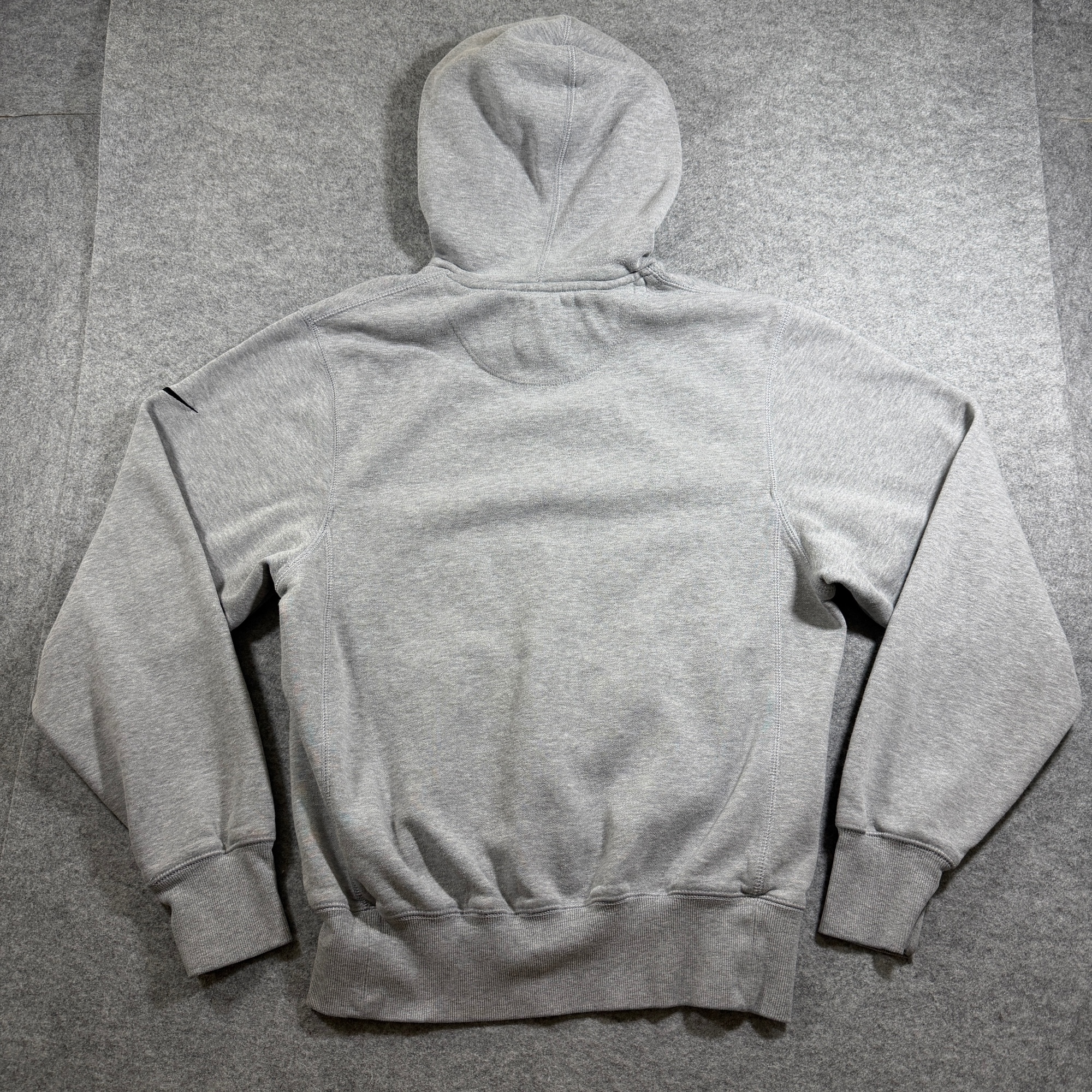Nike Hoodie Mens S Light Gray Butler Bulldogs Graphic Pullover Drawstring Fleece thumbnail 2