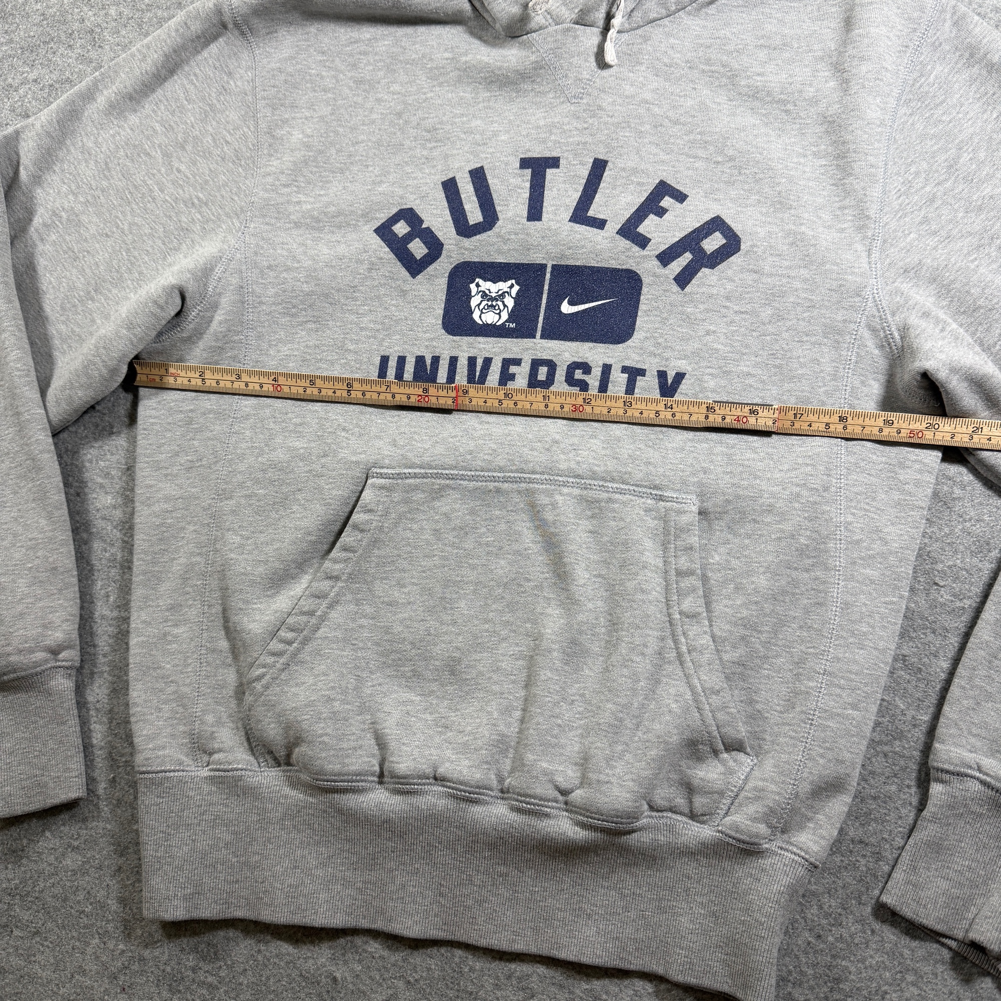 Nike Hoodie Mens S Light Gray Butler Bulldogs Graphic Pullover Drawstring Fleece thumbnail 6