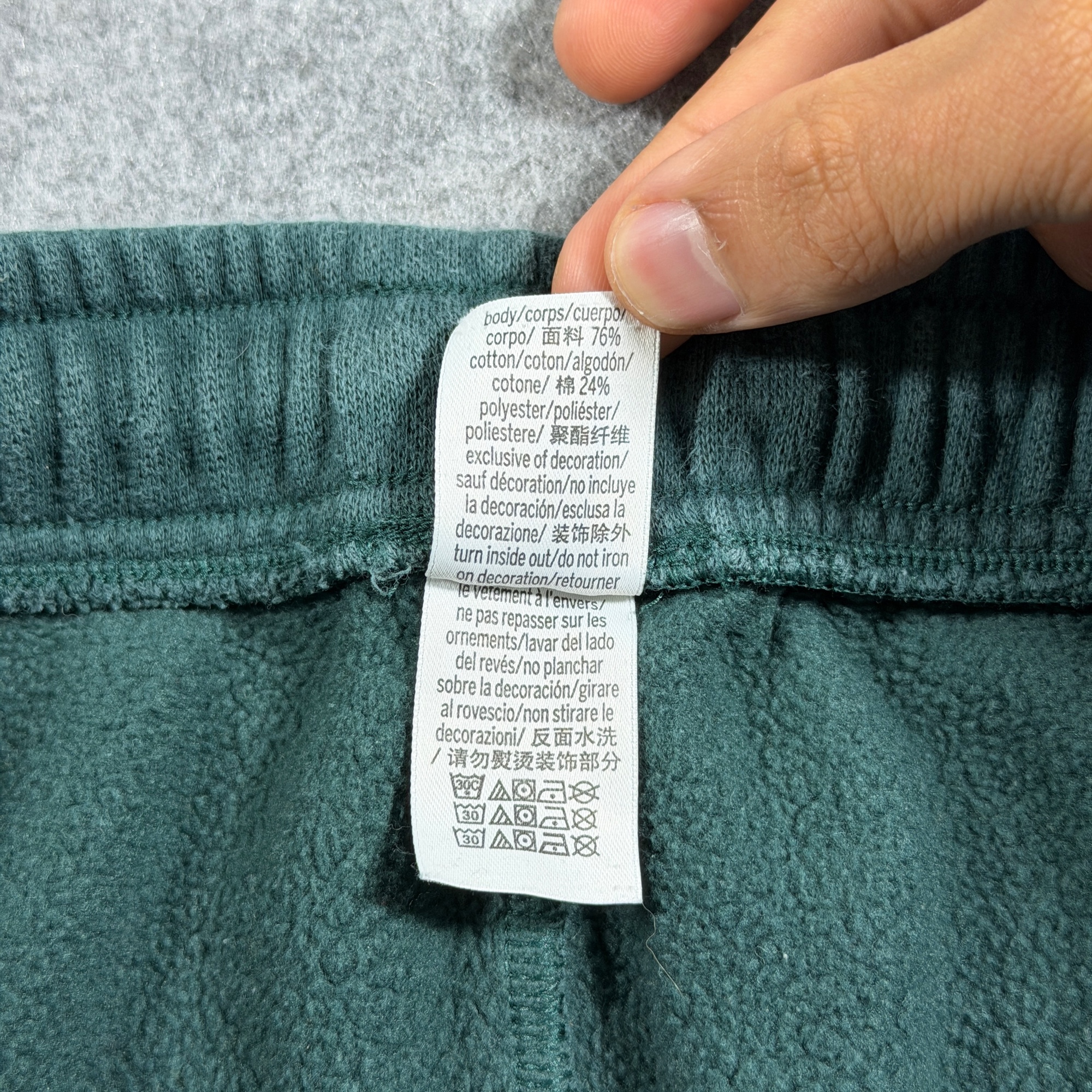 PINK Victoria's Secret Sweatpants Womens L Dark Green Love Aspen Graphic Jogger thumbnail 11