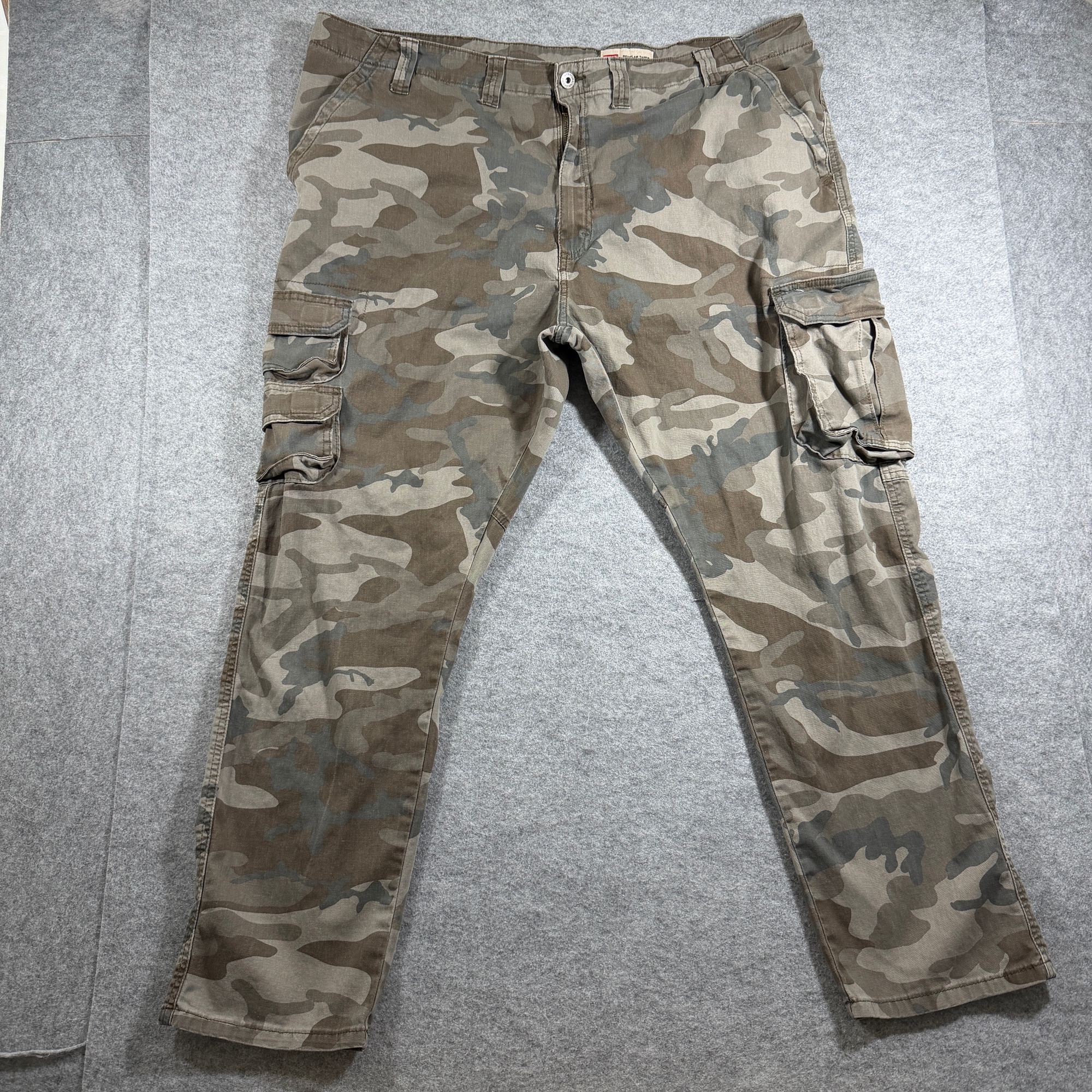 Wrangler Cargo Pants Mens 44x30 Camouflage Regular Taper Stretch Cotton Utility