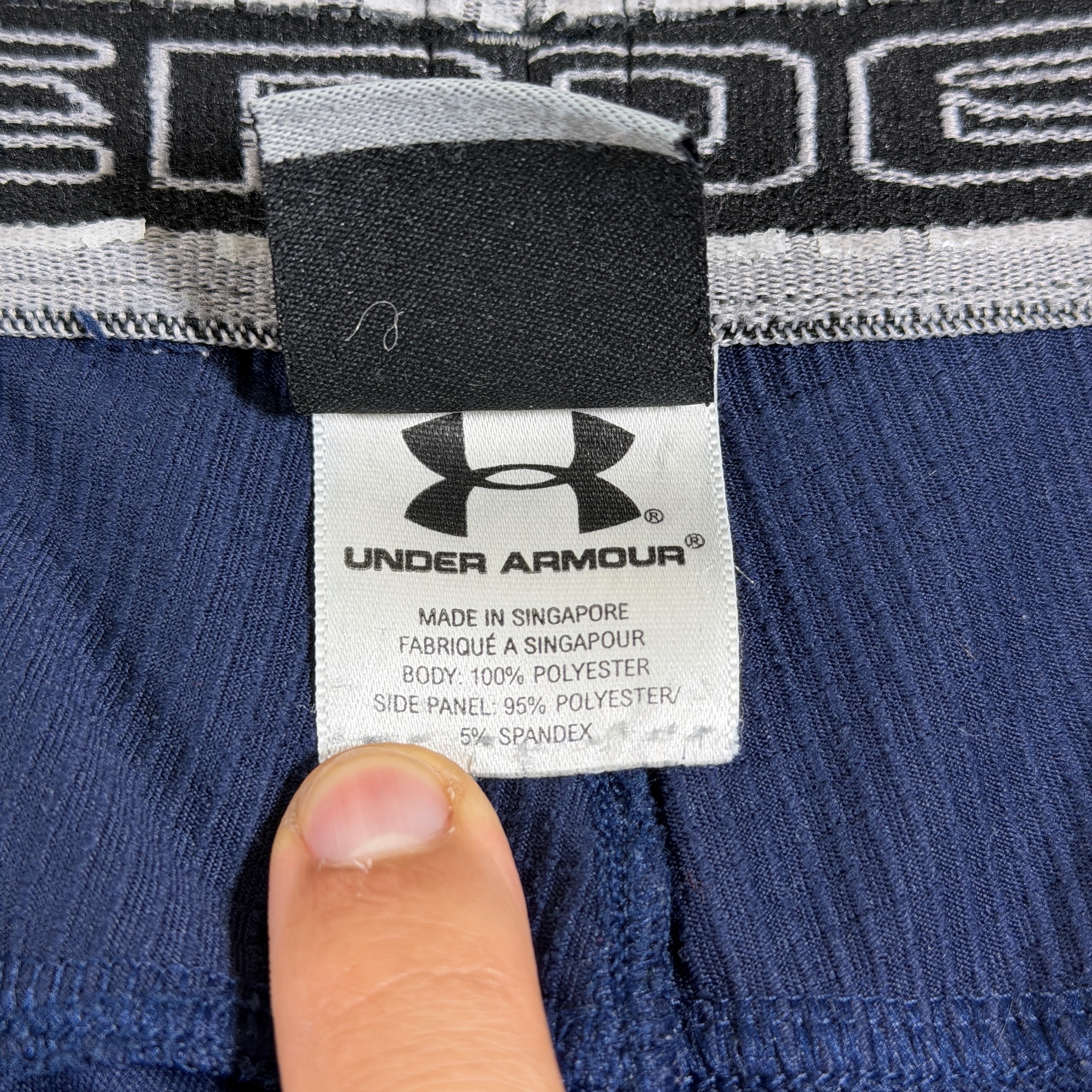 Under Armour Athletic Shorts Mens M Navy Drawstring Side Slits Running Gym thumbnail 9