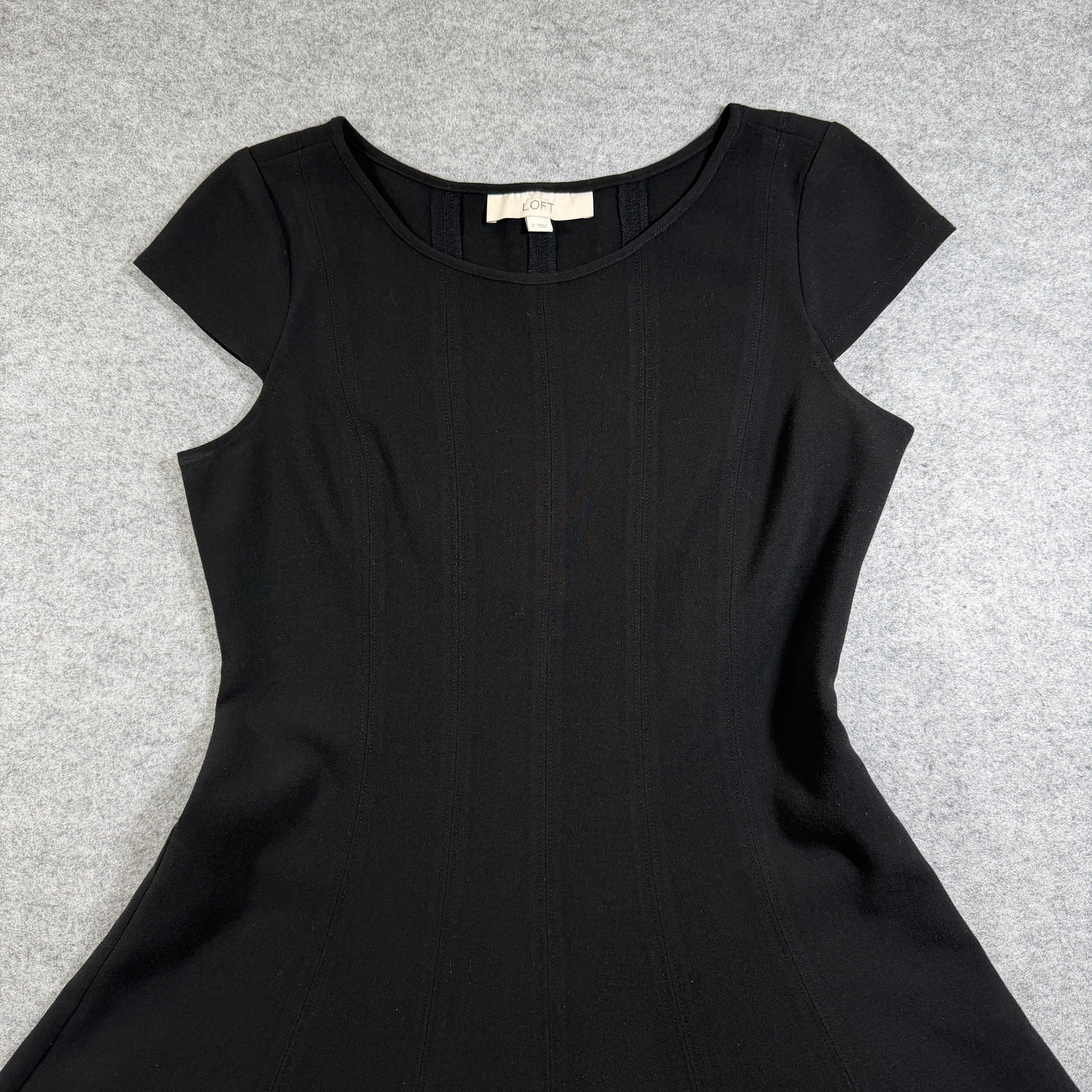 LOFT Dress Womens 2 Black Fit And Flare Cap Sleeve A-Line Seamed Paneling thumbnail 3