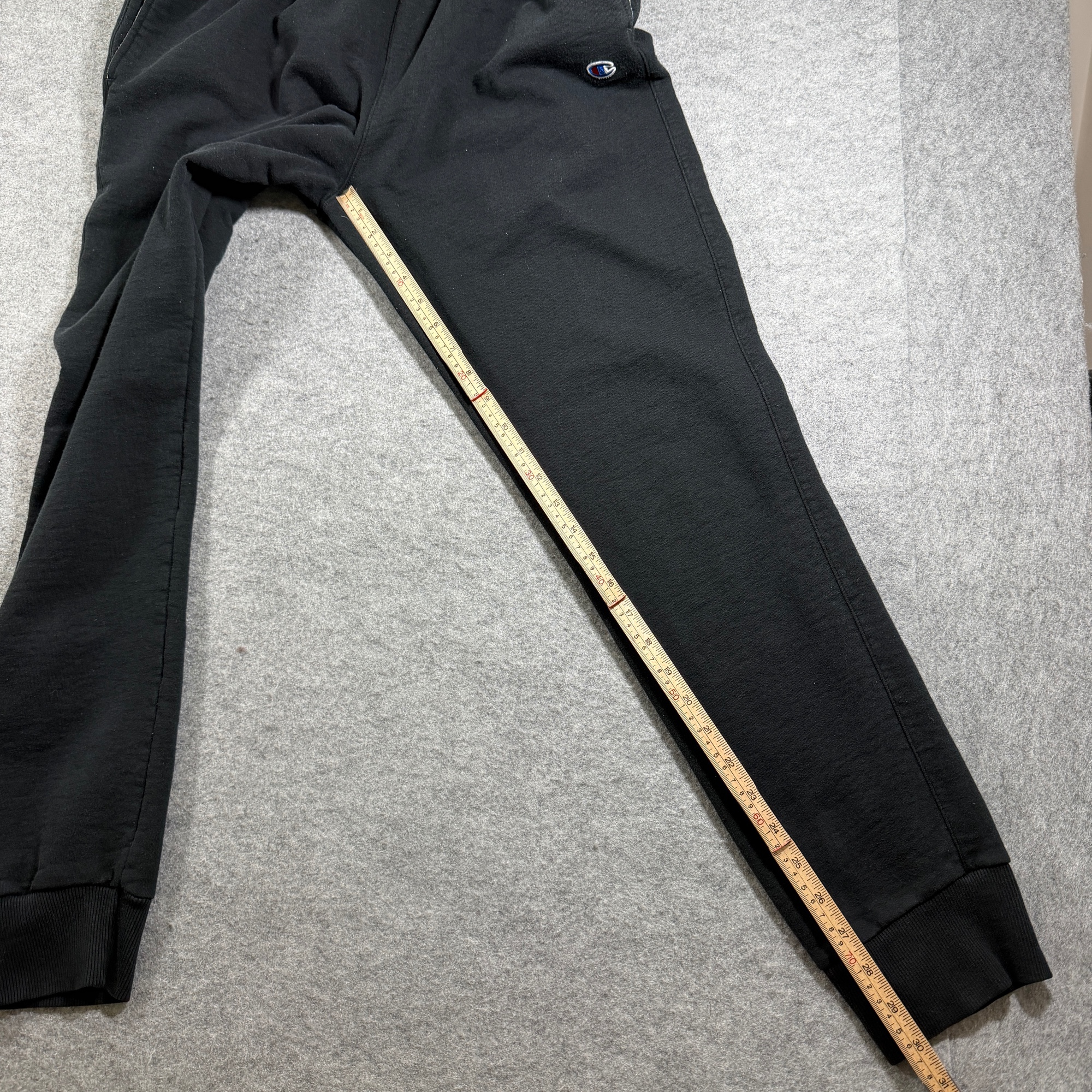 Champion Sweatpants Mens L Black Heavyweight Fleece Cuffed Joggers Drawstring thumbnail 7
