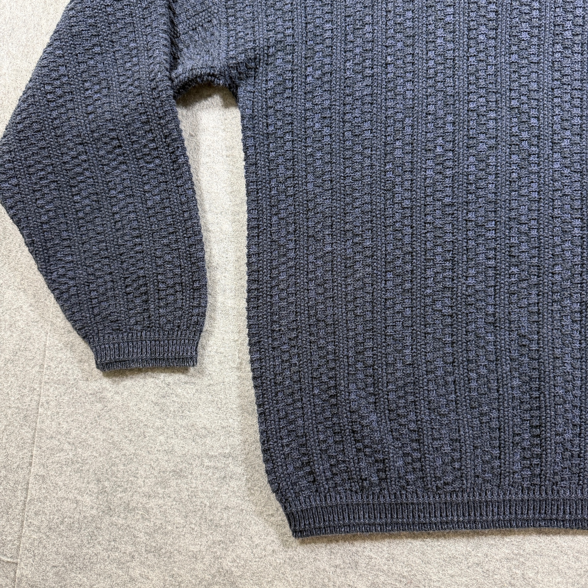 Vintage Bill Blass Textured Knit Sweater Mens XL Navy Crew Neck Cotton USA Made thumbnail 5