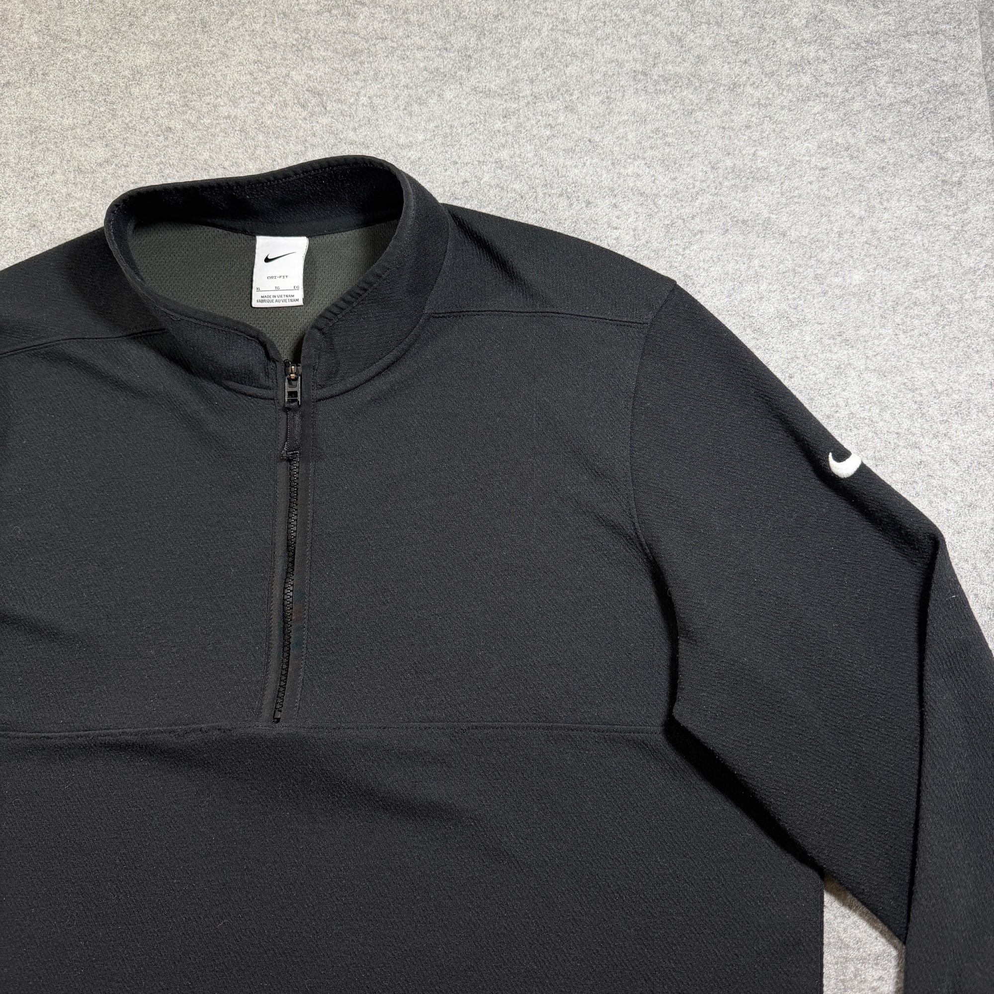 Nike Dri-FIT 1/4 Zip Pullover Mens XL Black Golf Performance Athletic Polyester thumbnail 4