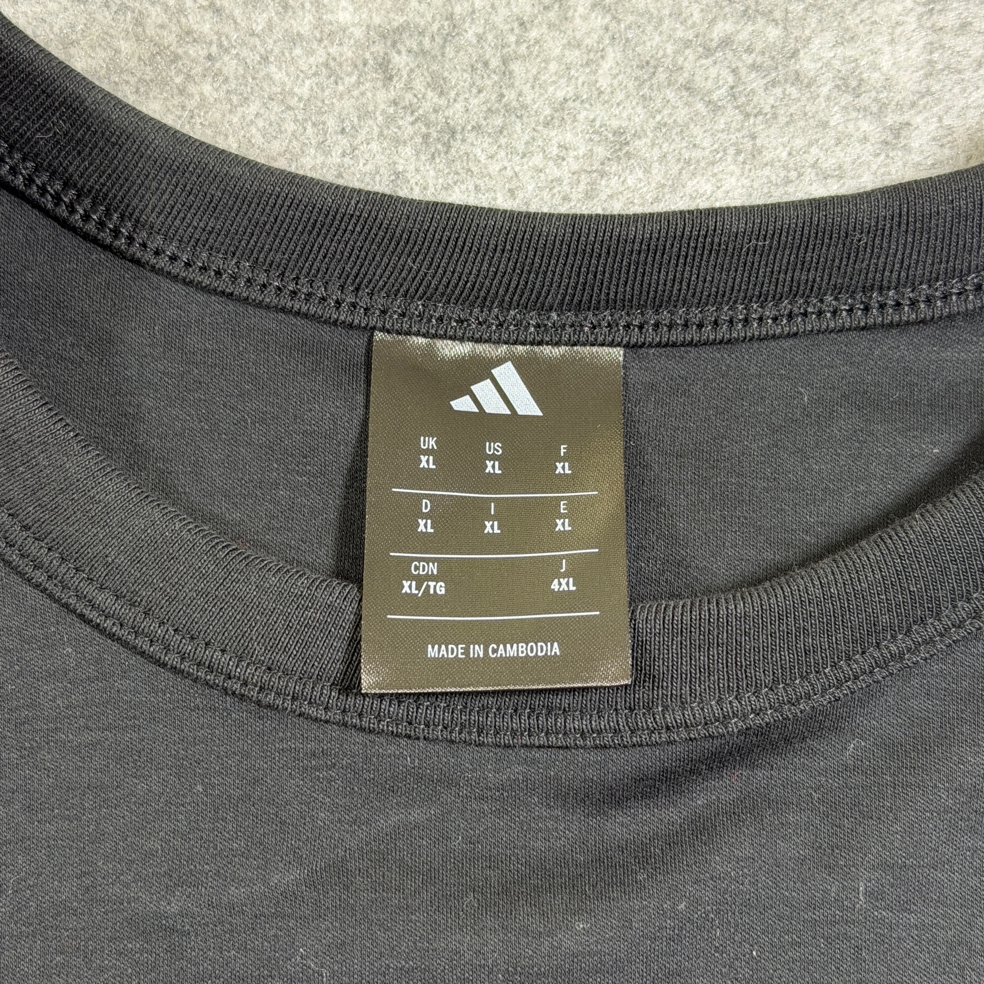 Adidas Oversized T Shirt Mens XL Black Three Stripe Logo Cotton Crewneck Boxy thumbnail 3