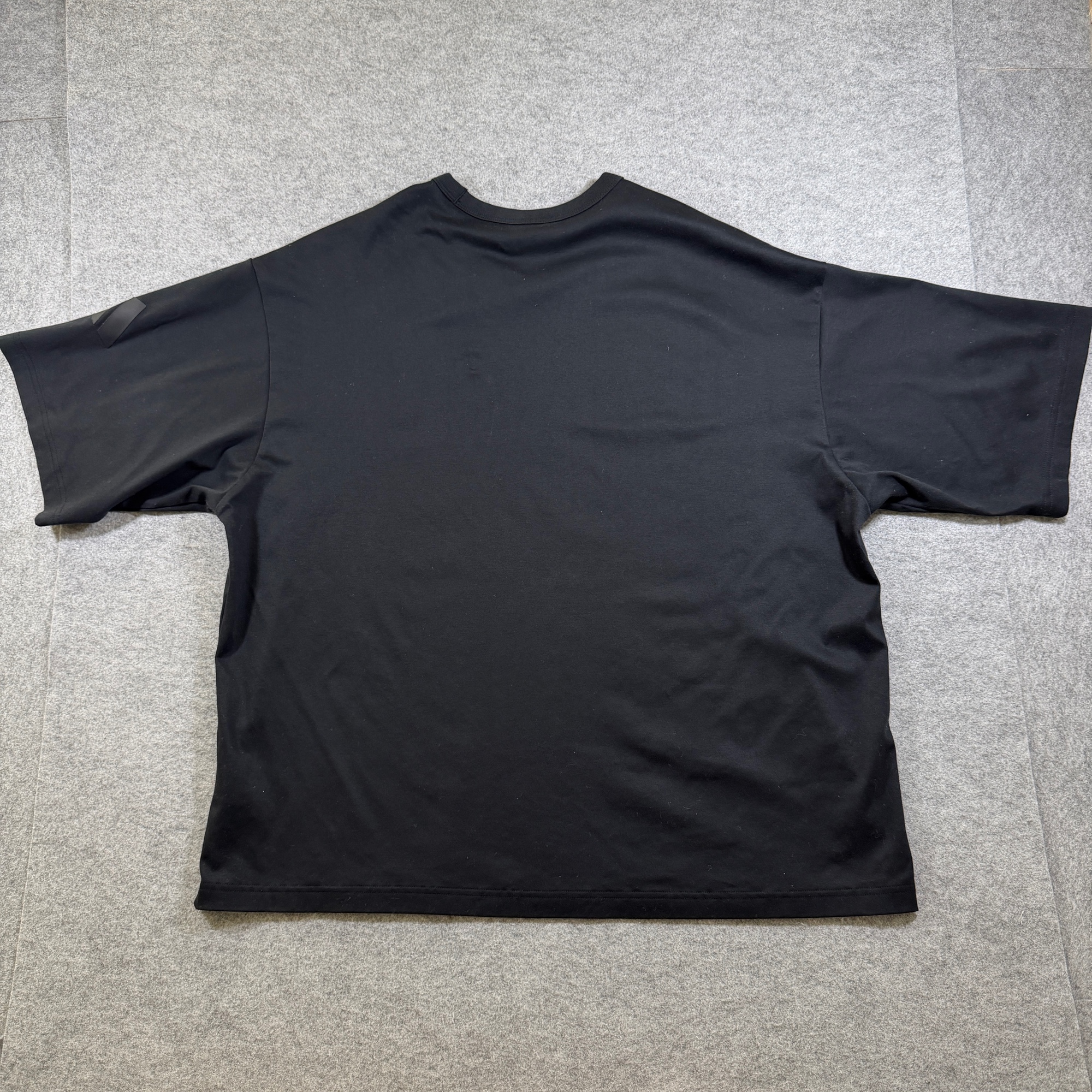 Adidas Oversized T Shirt Mens XL Black Three Stripe Logo Cotton Crewneck Boxy thumbnail 4
