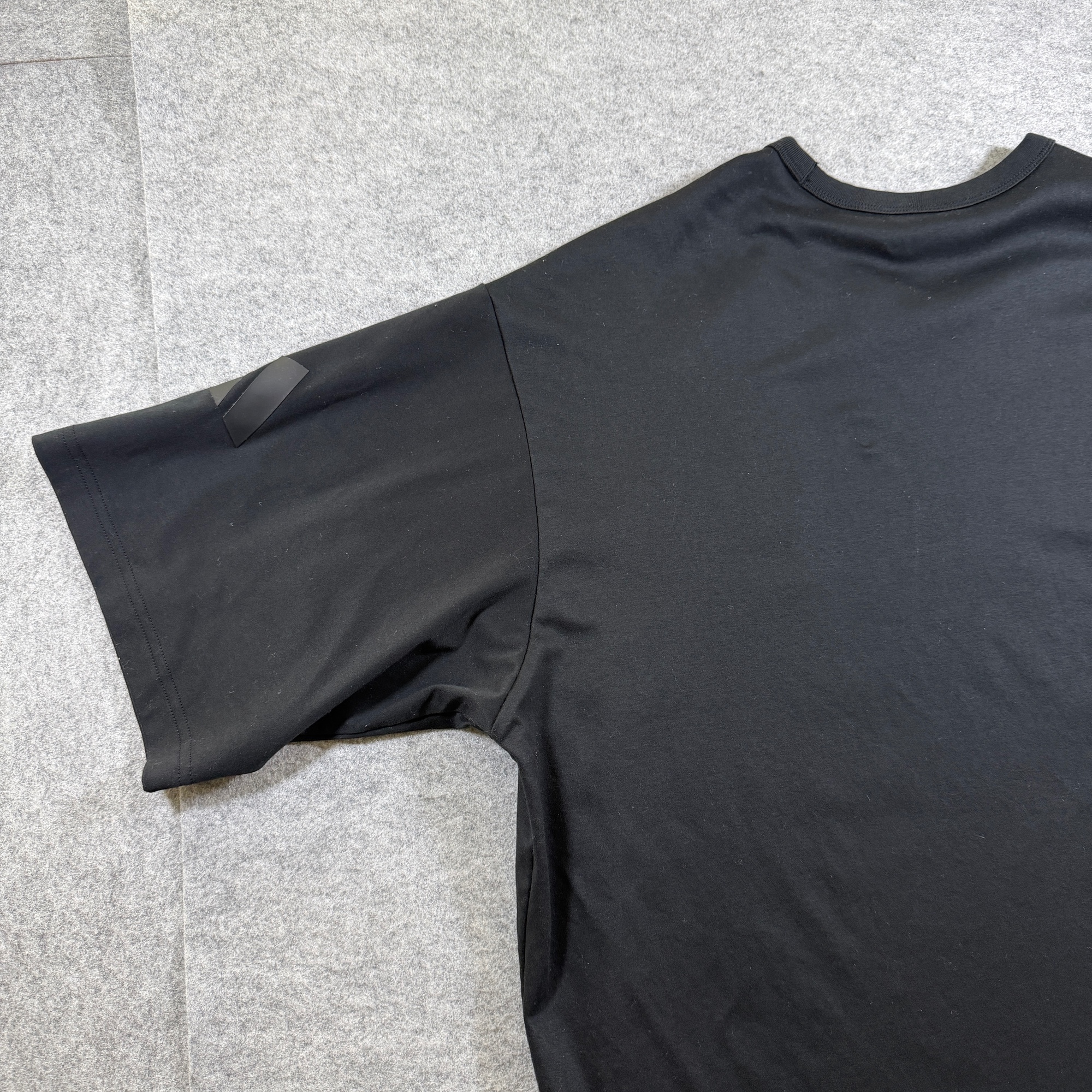 Adidas Oversized T Shirt Mens XL Black Three Stripe Logo Cotton Crewneck Boxy thumbnail 5