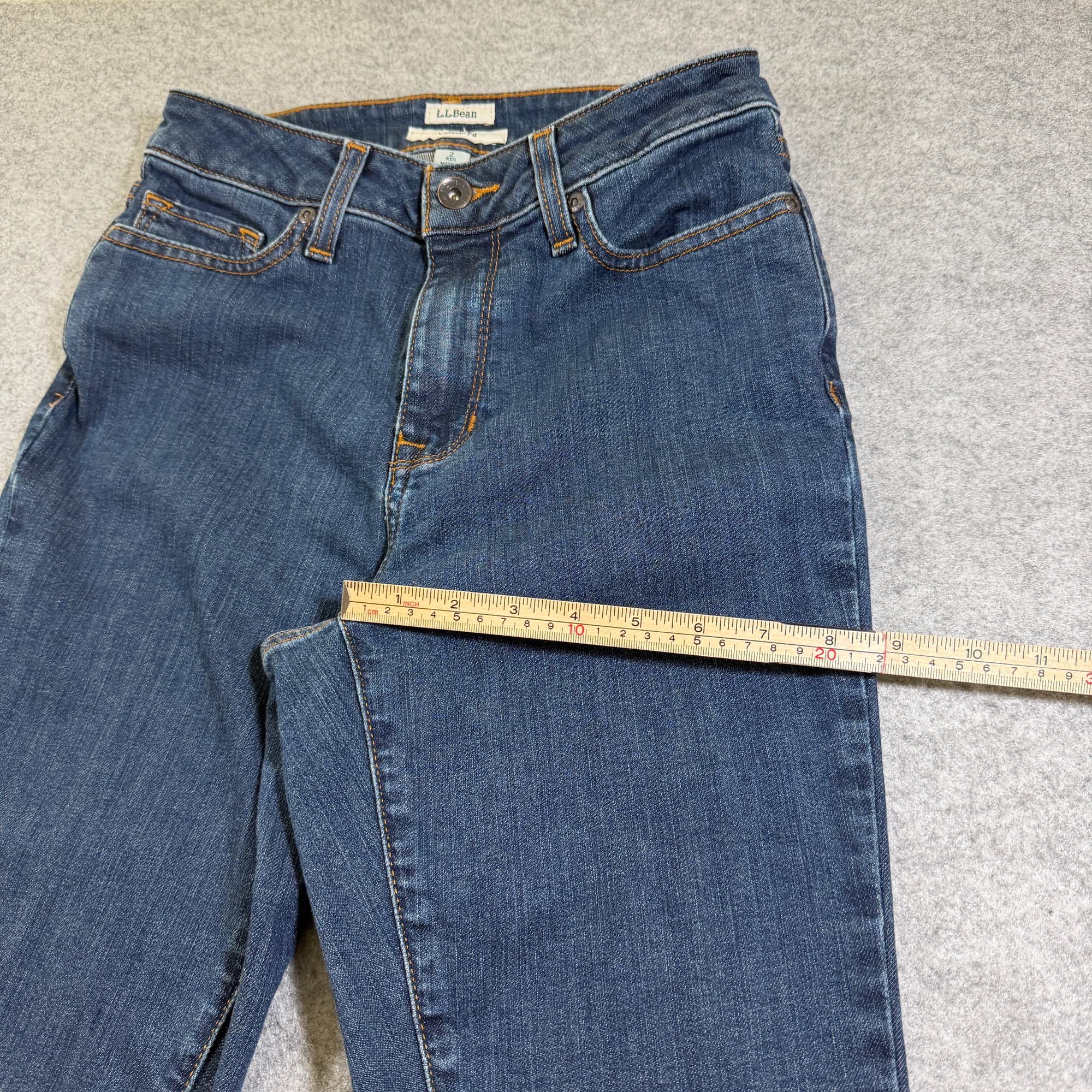 L.L.Bean Classic Fit Jeans Womens 2 Reg Dark Blue Denim Five Pocket Stretch thumbnail 8