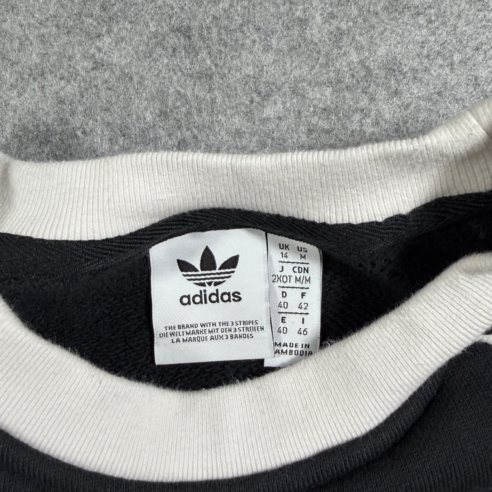 Adidas Cropped Sweatshirt Womens M Black Trefoil Logo Raglan Cotton Spellout thumbnail 4