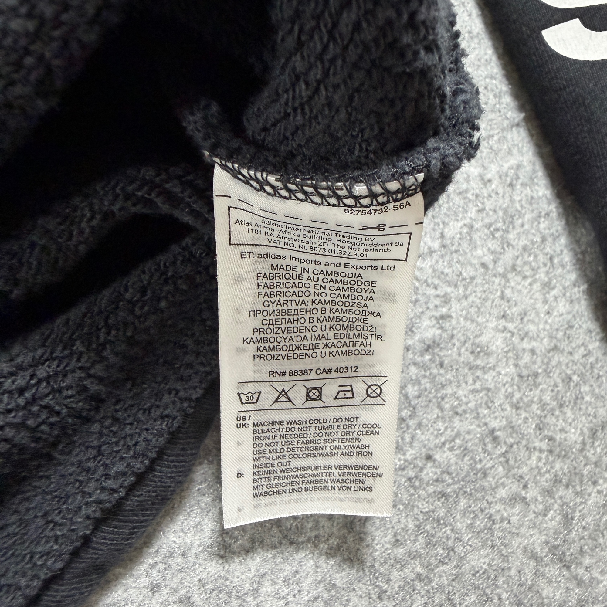 Adidas Cropped Sweatshirt Womens M Black Trefoil Logo Raglan Cotton Spellout thumbnail 9