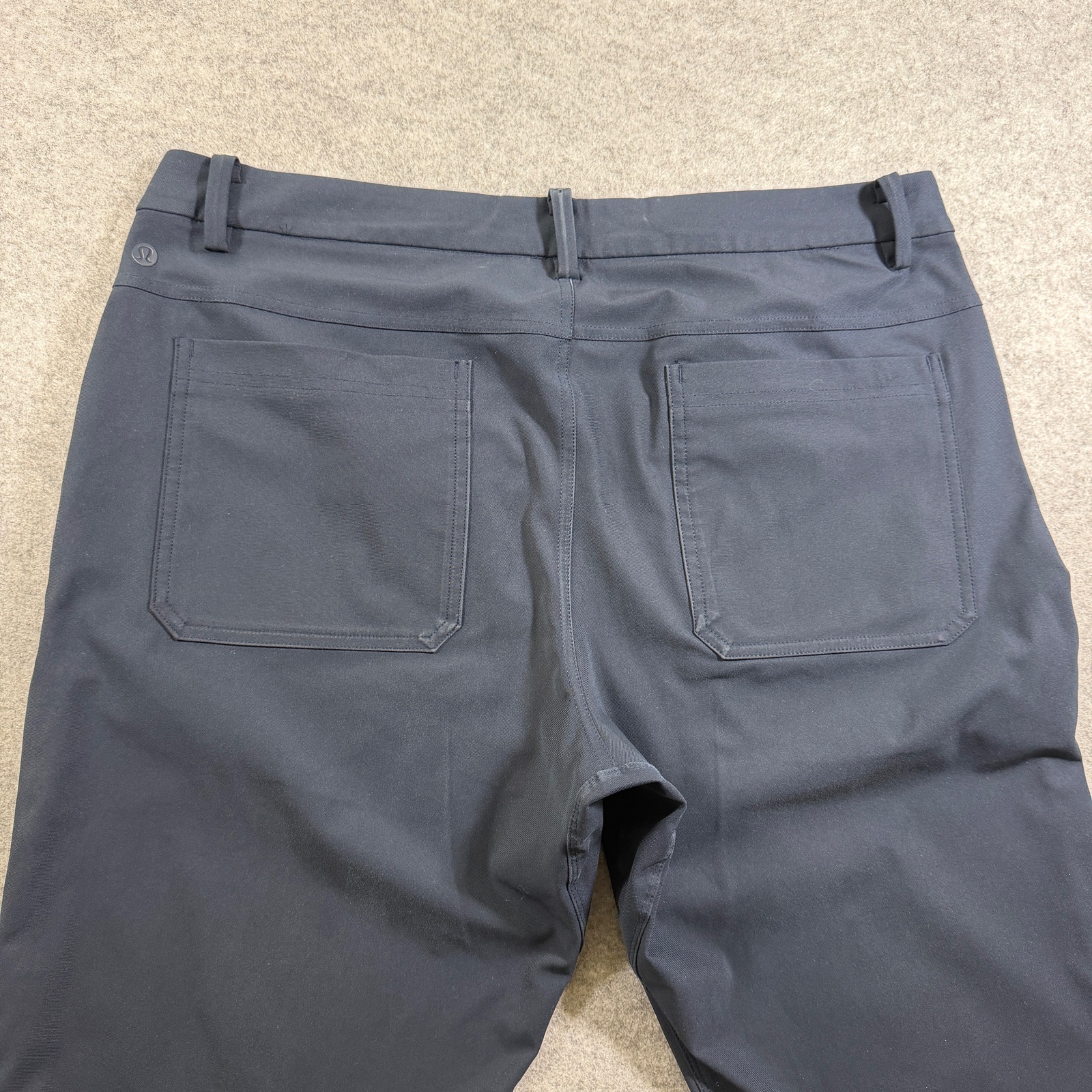 Lululemon ABC Pants Mens 35x37 Navy Tall Straight Leg Stretch Golf Performance thumbnail 4