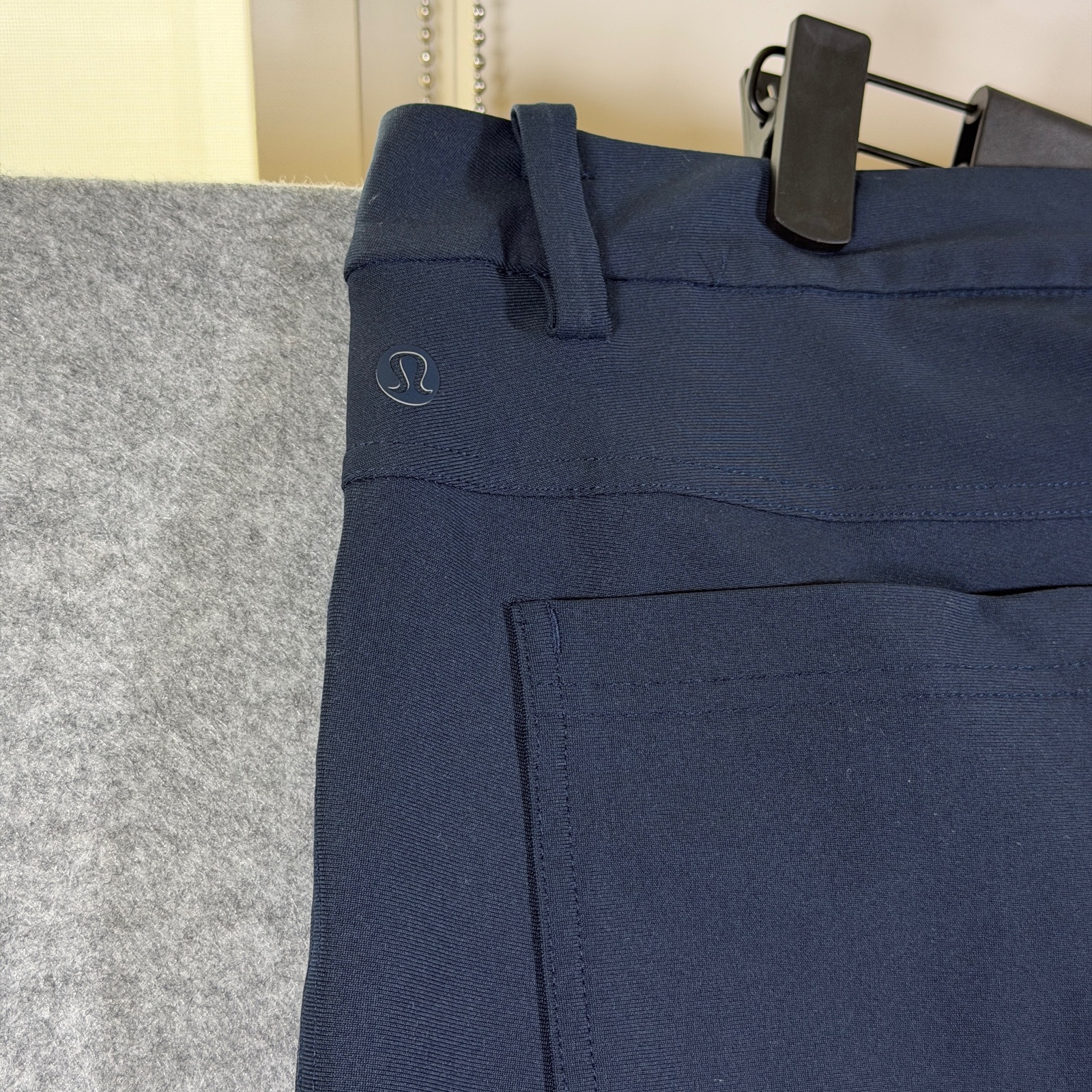 Lululemon ABC Pants Mens 35x37 Navy Tall Straight Leg Stretch Golf Performance thumbnail 5