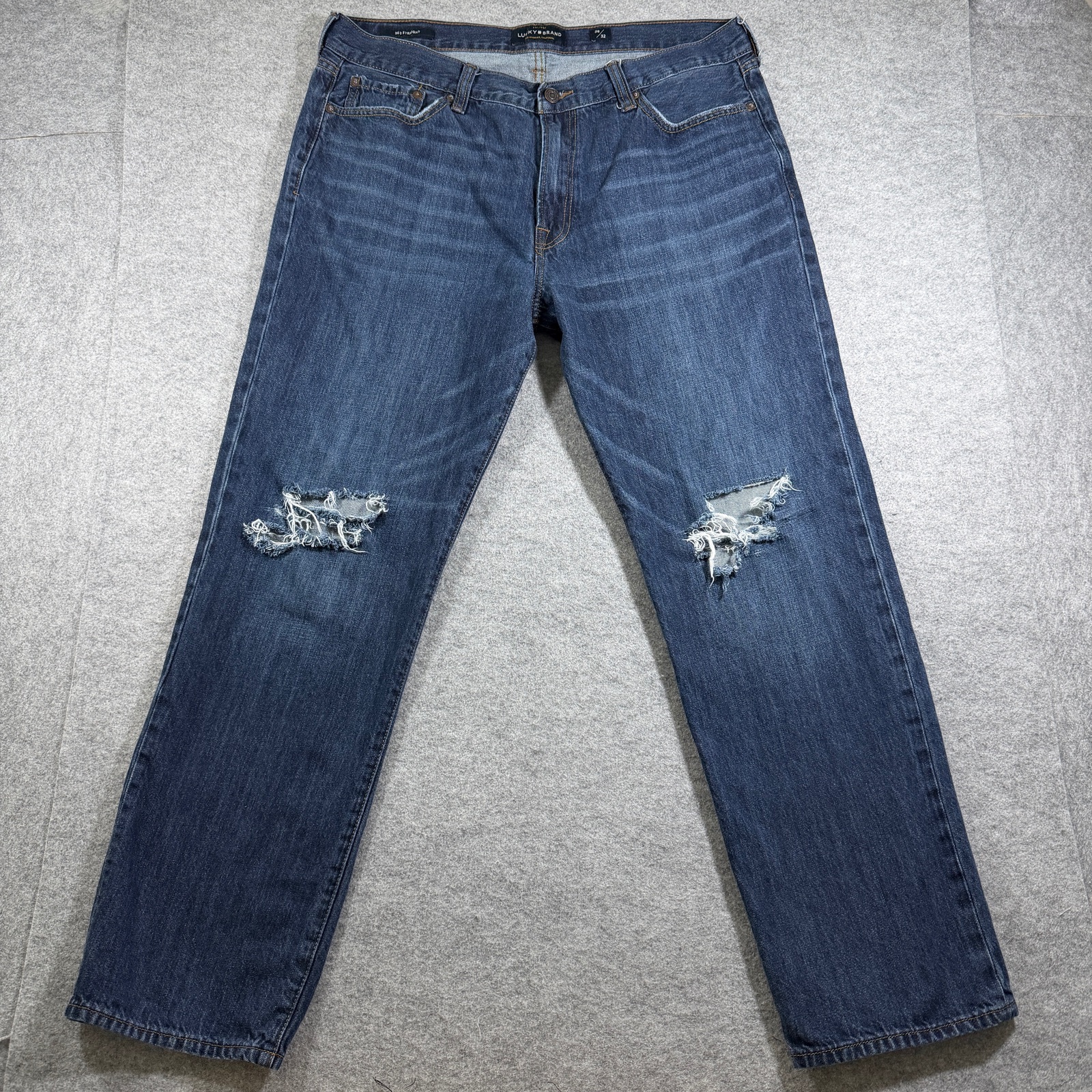 Lucky Brand 363 Straight Jeans Mens 38/32 Dark Blue Denim Distressed Ripped Knee
