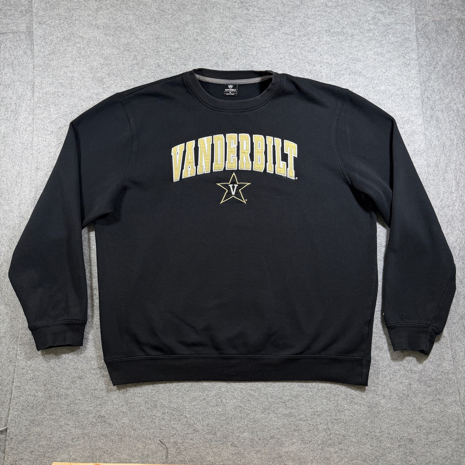 Vanderbilt Commodores Sweatshirt Mens XL Black Anchors Down NCAA Crewneck Fleece