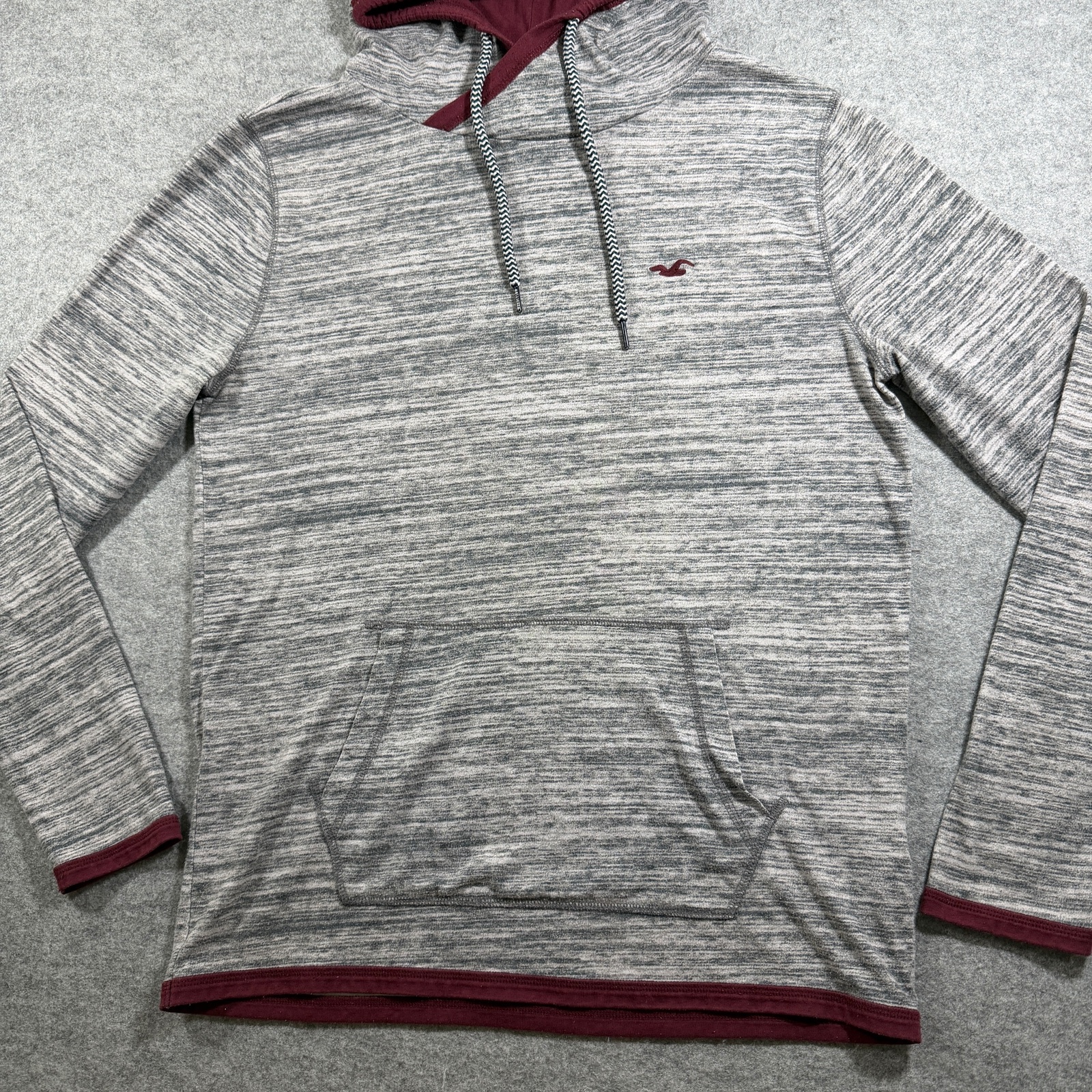 Hollister Hoodie Mens M Gray Heather Maroon Trim Lightweight Cotton Pullover thumbnail 4
