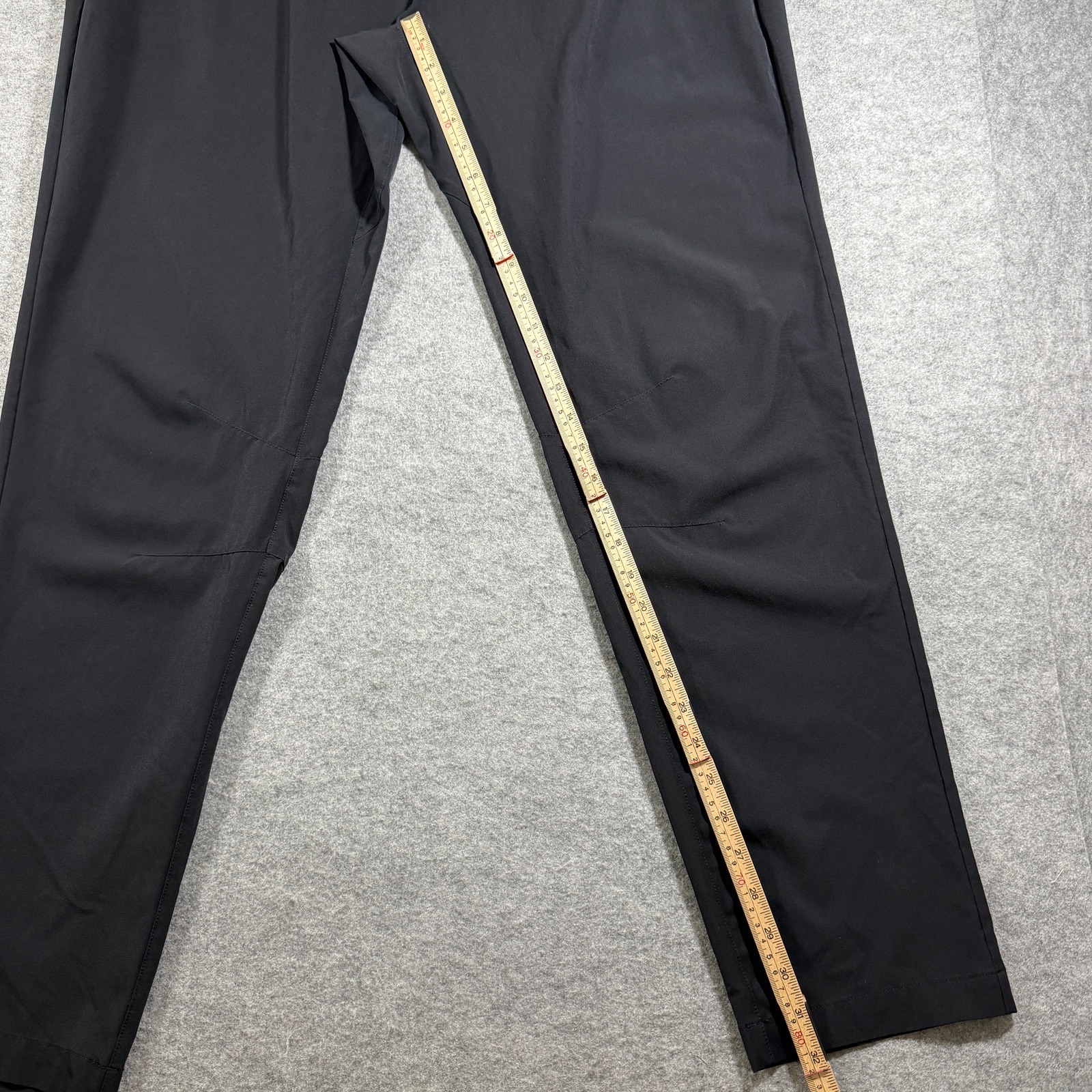 Fabletics Pants Mens 36x32 Black Straight Leg Stretch Zipper Pocket Golf Active thumbnail 6