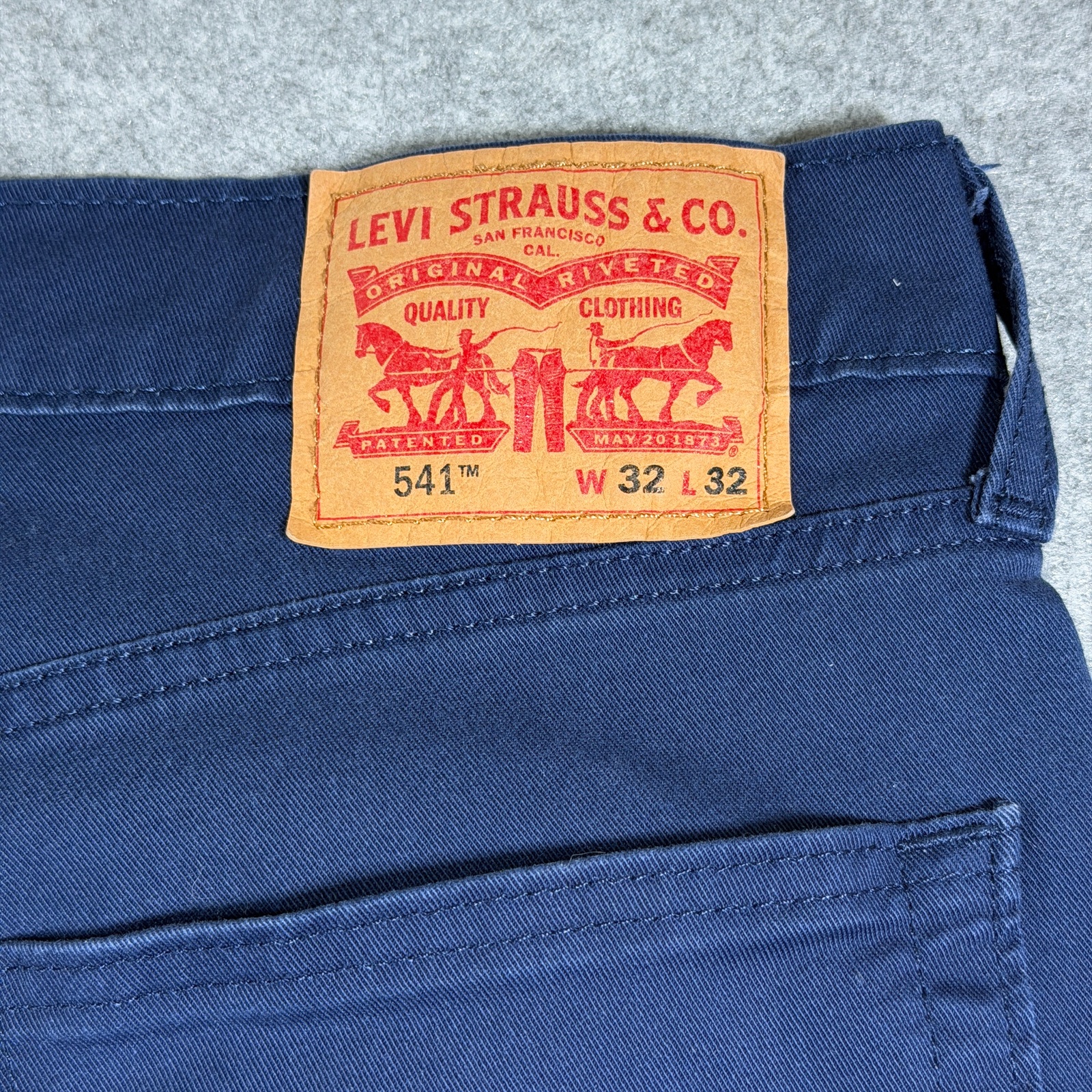 Levi's 541 Athletic Taper Jeans Mens 32x32 Navy Blue Stretch Denim Red Tab thumbnail 5