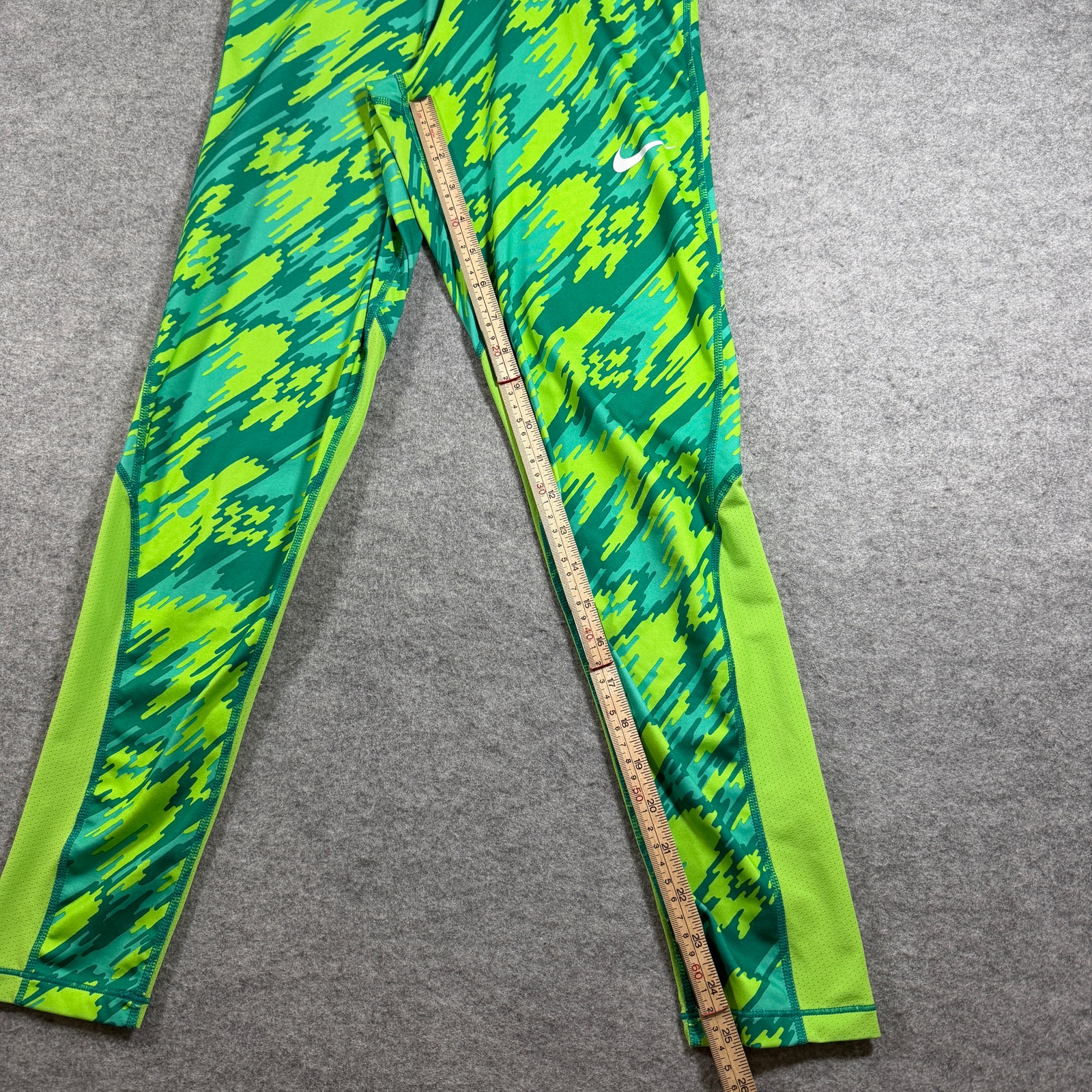 Nike Pro Compression Leggings Womens XL Neon Green Camo Running Yoga Training thumbnail 7