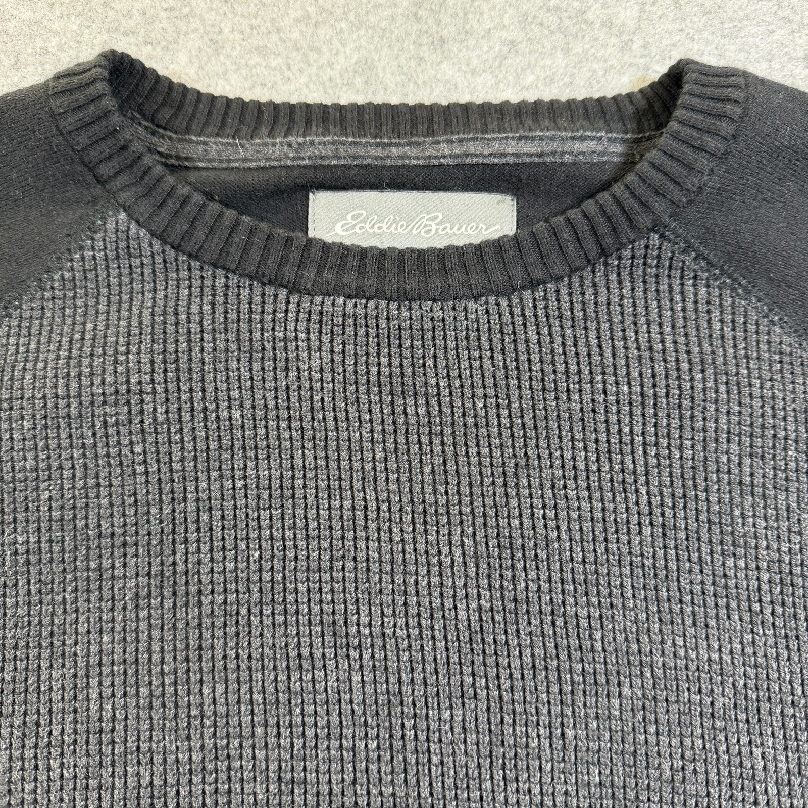 Eddie Bauer Merino Wool Sweater Mens L Black Gray Waffle Knit Raglan Crewneck thumbnail 3