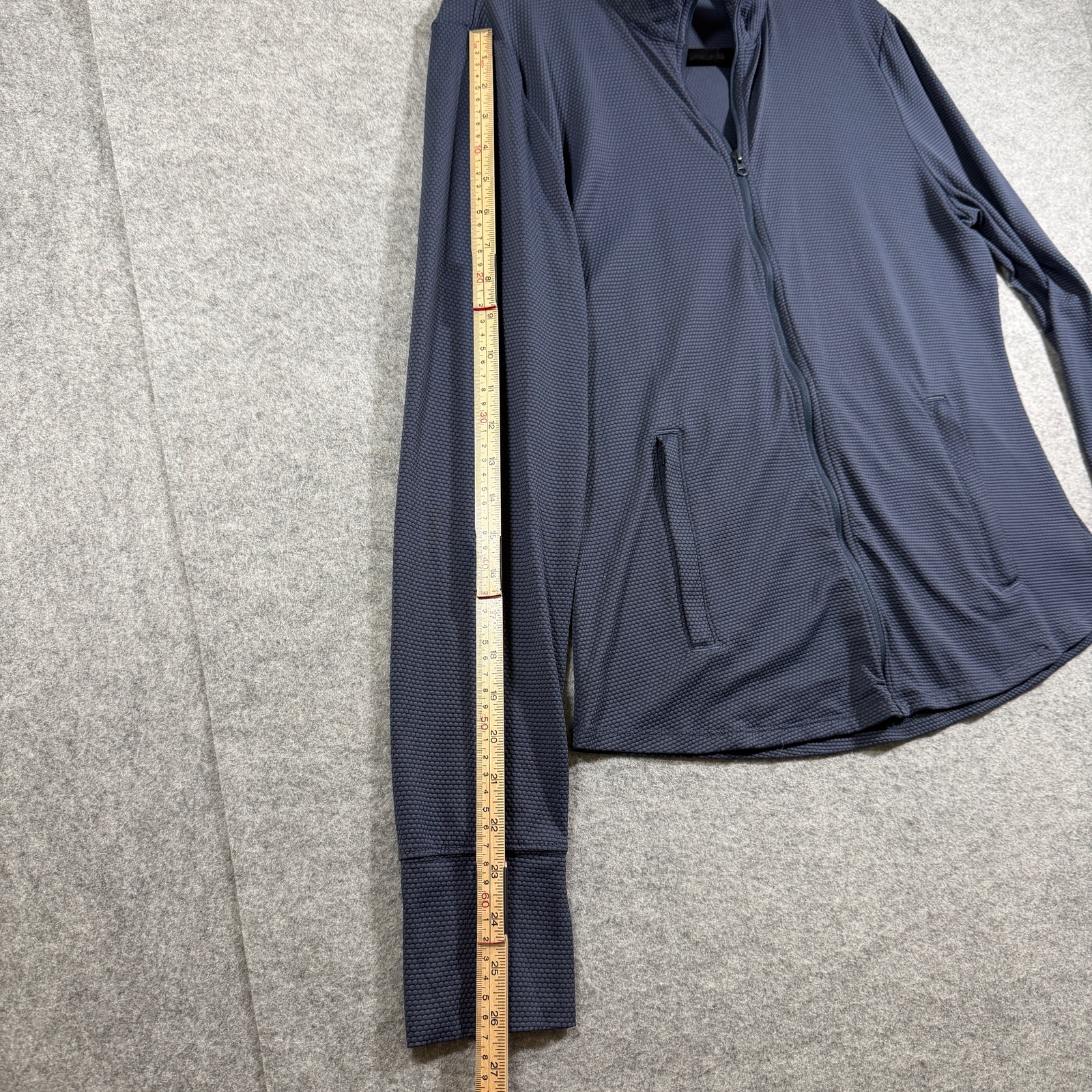 Tommy Bahama Golf Jacket Womens L Navy Stretch Wicking Thumbholes Zip Pockets thumbnail 7