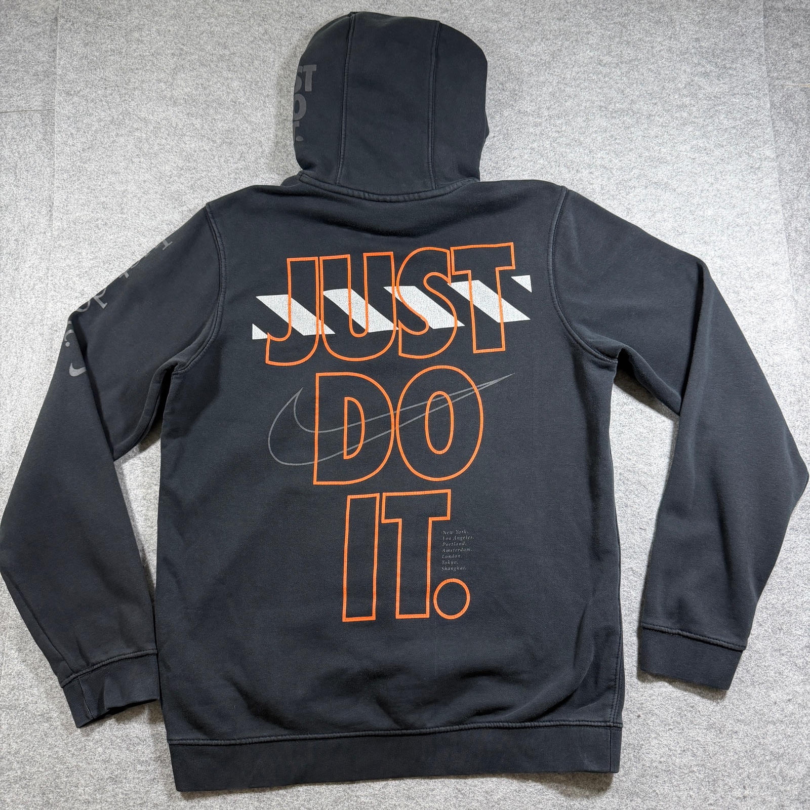Nike Just Do It All Over Graphic Hoodie Mens L Black Pullover Fleece Drawstring thumbnail 2