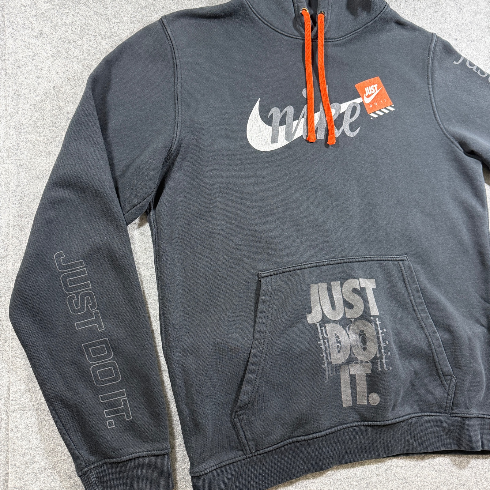 Nike Just Do It All Over Graphic Hoodie Mens L Black Pullover Fleece Drawstring thumbnail 3