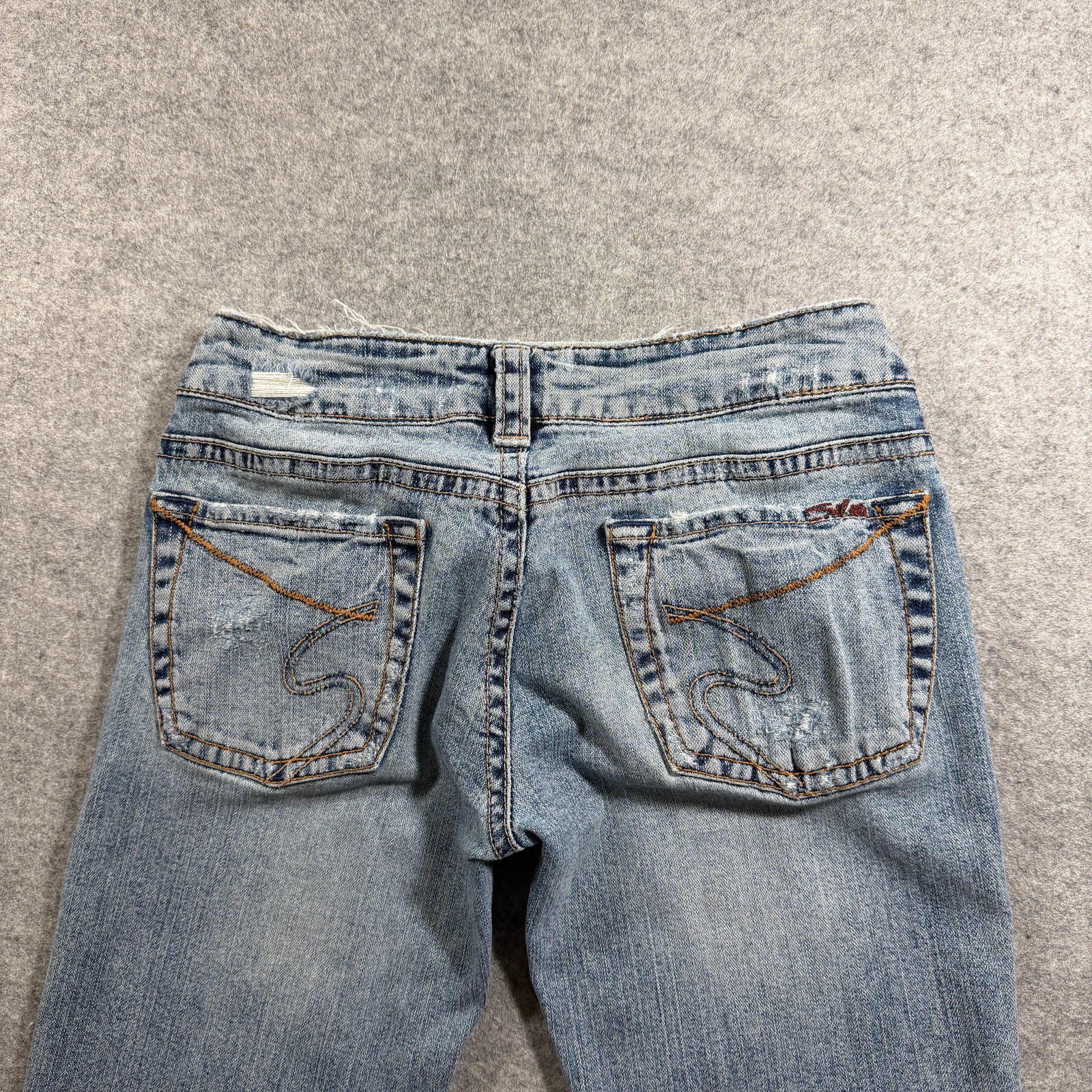Vintage Silver Jeans Women 28 Light Wash Bootcut Distressed Ripped Denim Stretch thumbnail 4