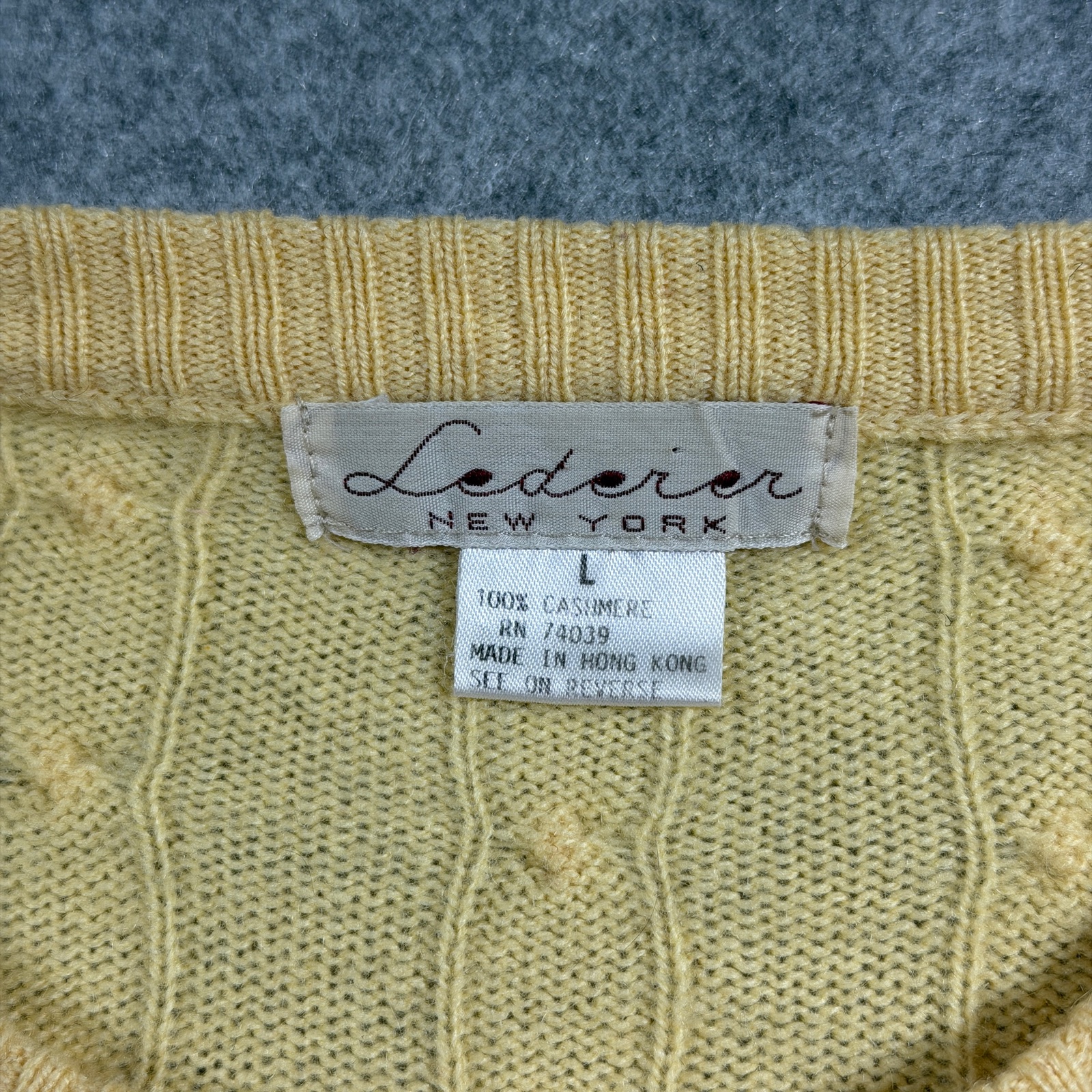Lederer New York Luxury Cashmere Sweater Mens L Yellow Cable Knit Crewneck thumbnail 3
