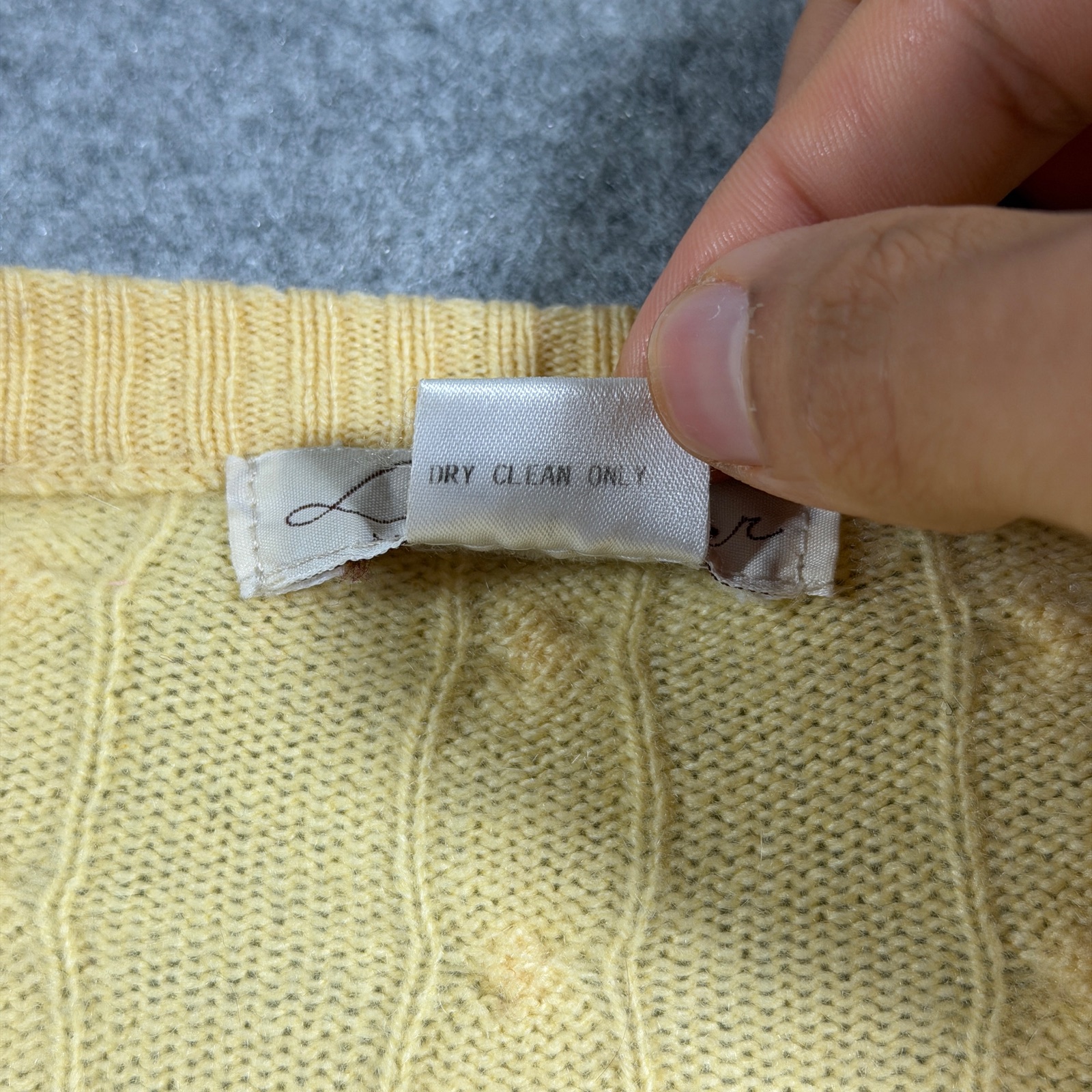 Lederer New York Luxury Cashmere Sweater Mens L Yellow Cable Knit Crewneck thumbnail 9