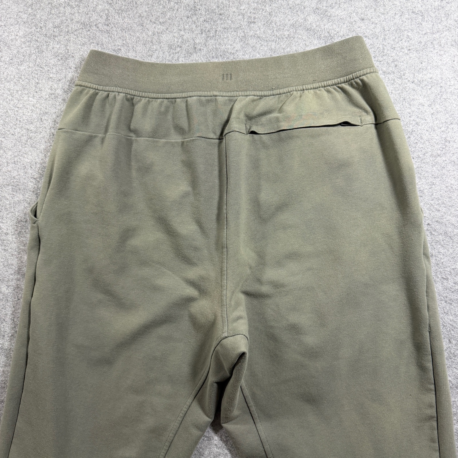 Lululemon ABC Jogger Mens M Olive Green Drawstring Ribbed Cuff Tapered thumbnail 9