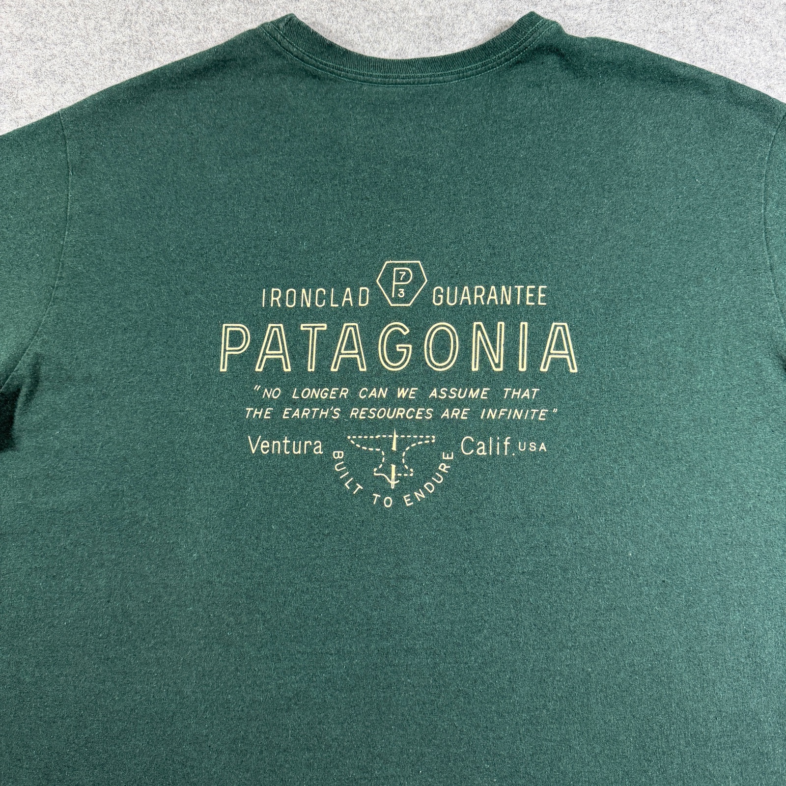 Patagonia Responsibili-Tee Mens XL Dark Green Ironclad Guarantee Graphic Cotton thumbnail 4