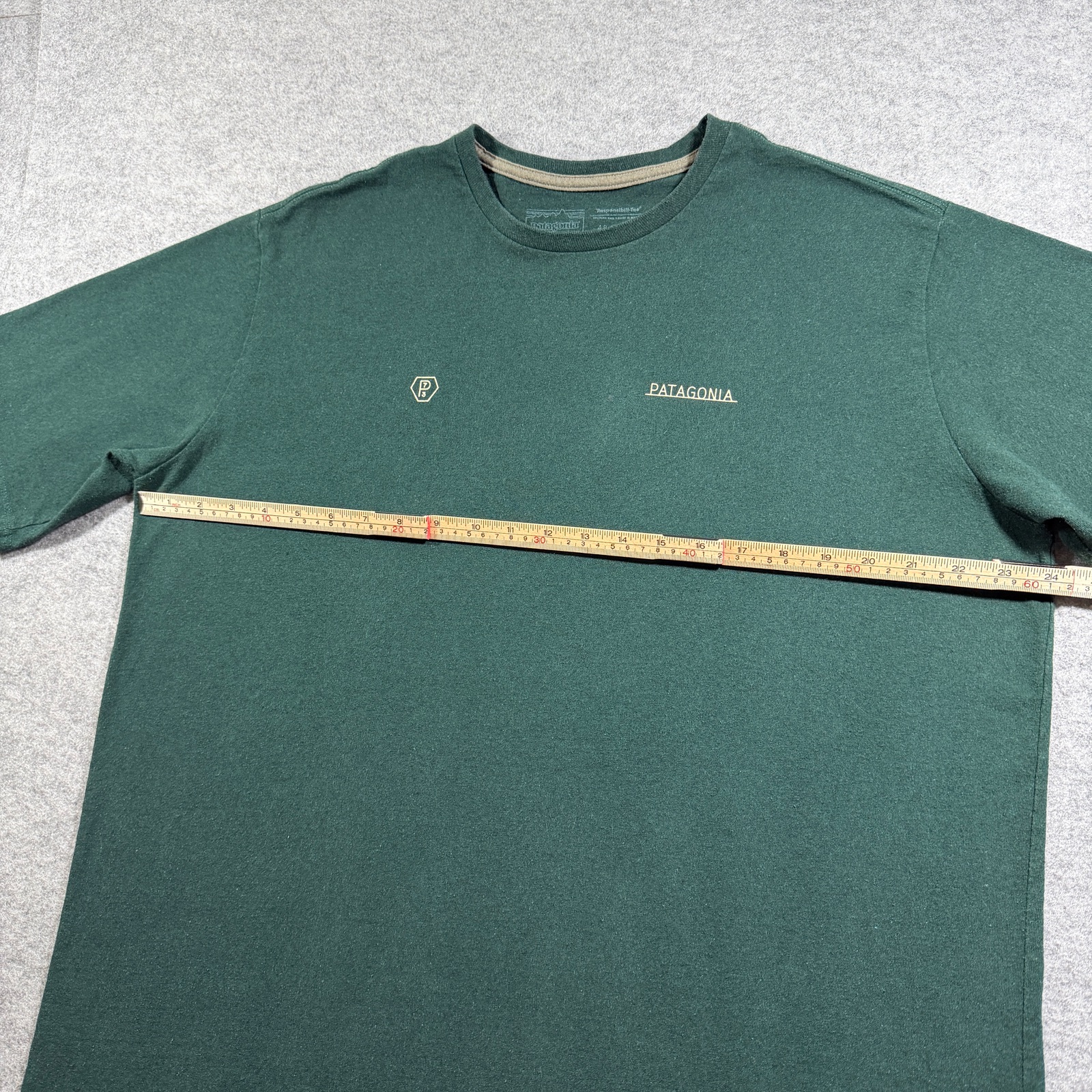 Patagonia Responsibili-Tee Mens XL Dark Green Ironclad Guarantee Graphic Cotton thumbnail 7