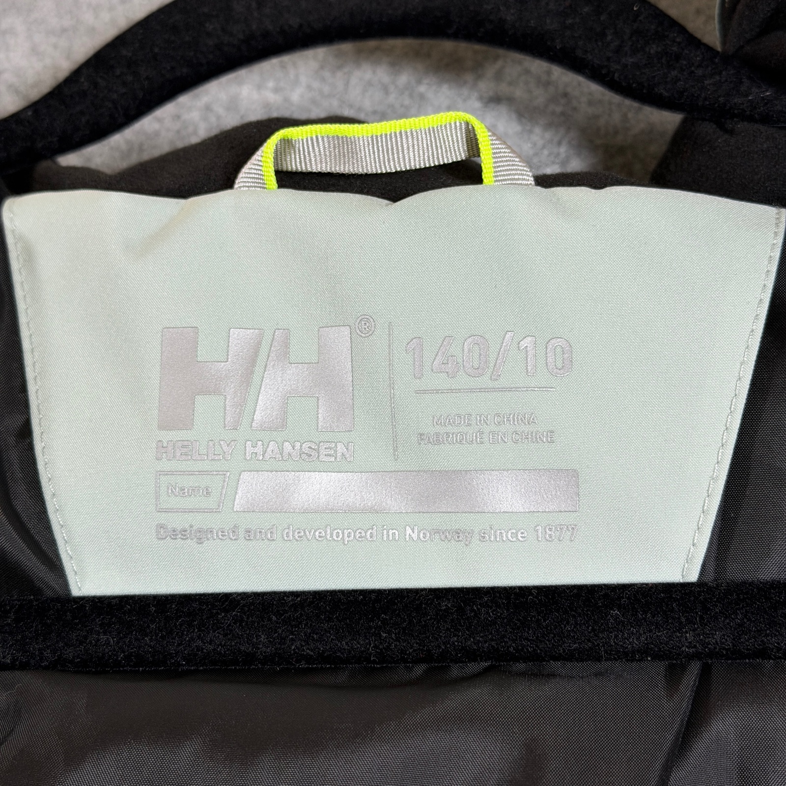 Helly Hansen Kids Puffer Ski Coat 140/10 Sage Green Hooded Colorblock Winter thumbnail 4