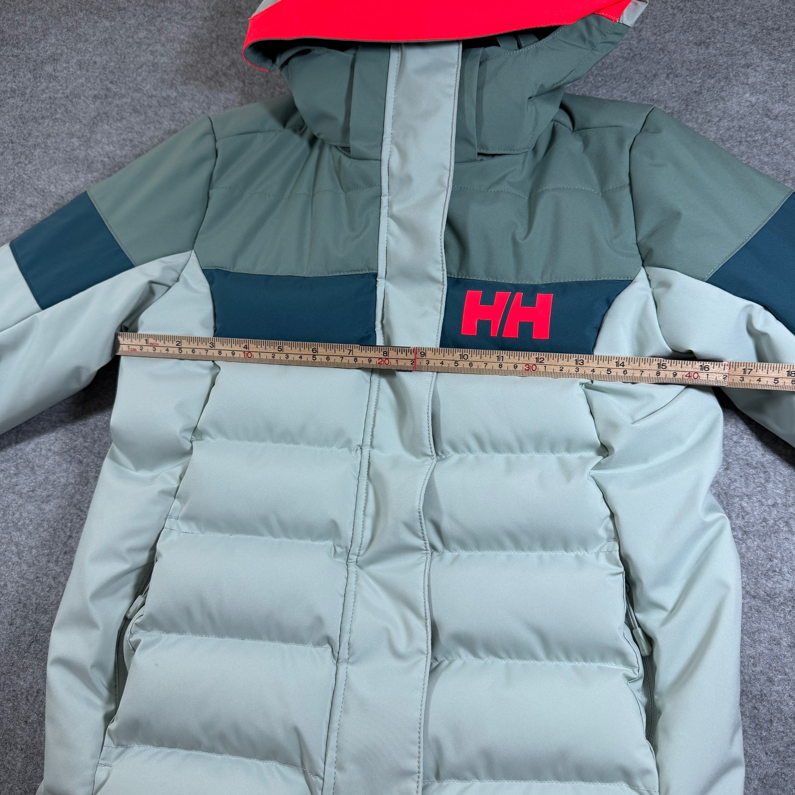 Helly Hansen Kids Puffer Ski Coat 140/10 Sage Green Hooded Colorblock Winter thumbnail 8