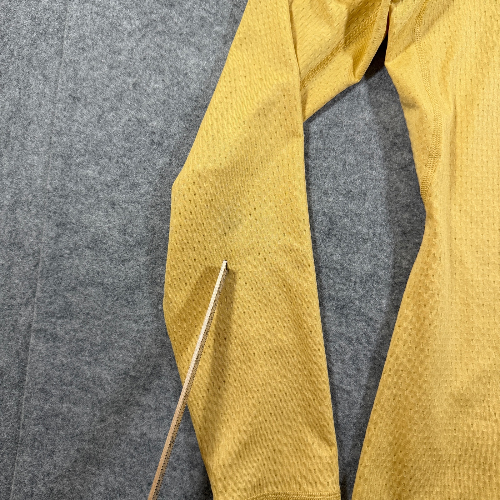 REI Co-op Long Sleeve Athletic Shirt Womens Small Breathable Yellow Mesh Stretch thumbnail 10