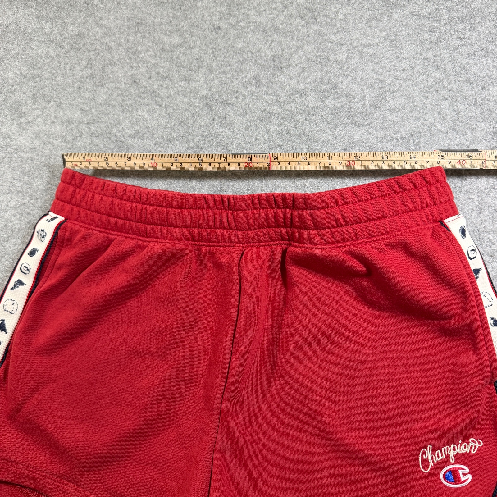 Champion Sweat Shorts Womens L Red Drawstring Athletic Gym Lounge Embroidered C thumbnail 7
