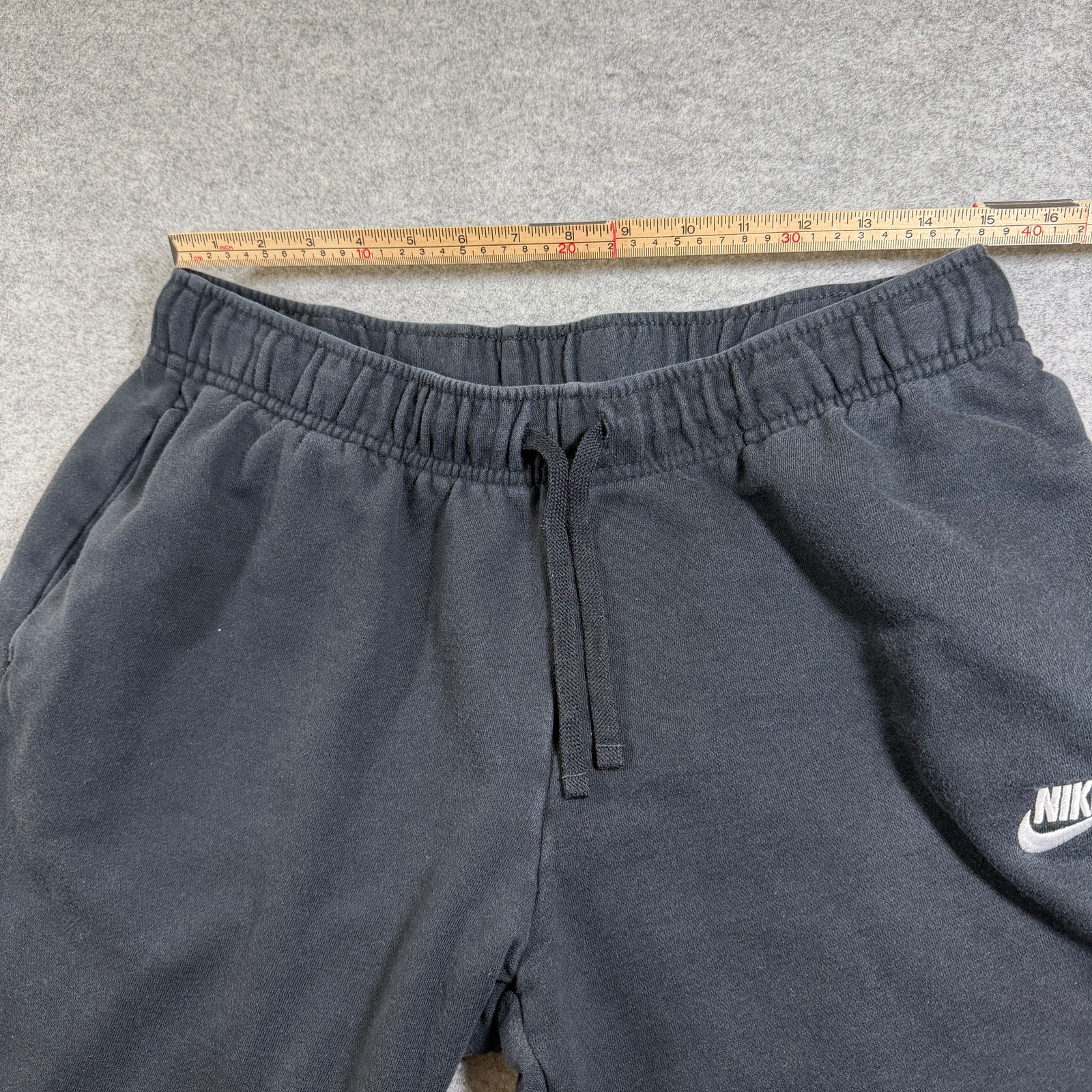 Nike Club Fleece Lined Joggers Mens L Black Relaxed Fit Drawstring Cotton Cuffed thumbnail 5