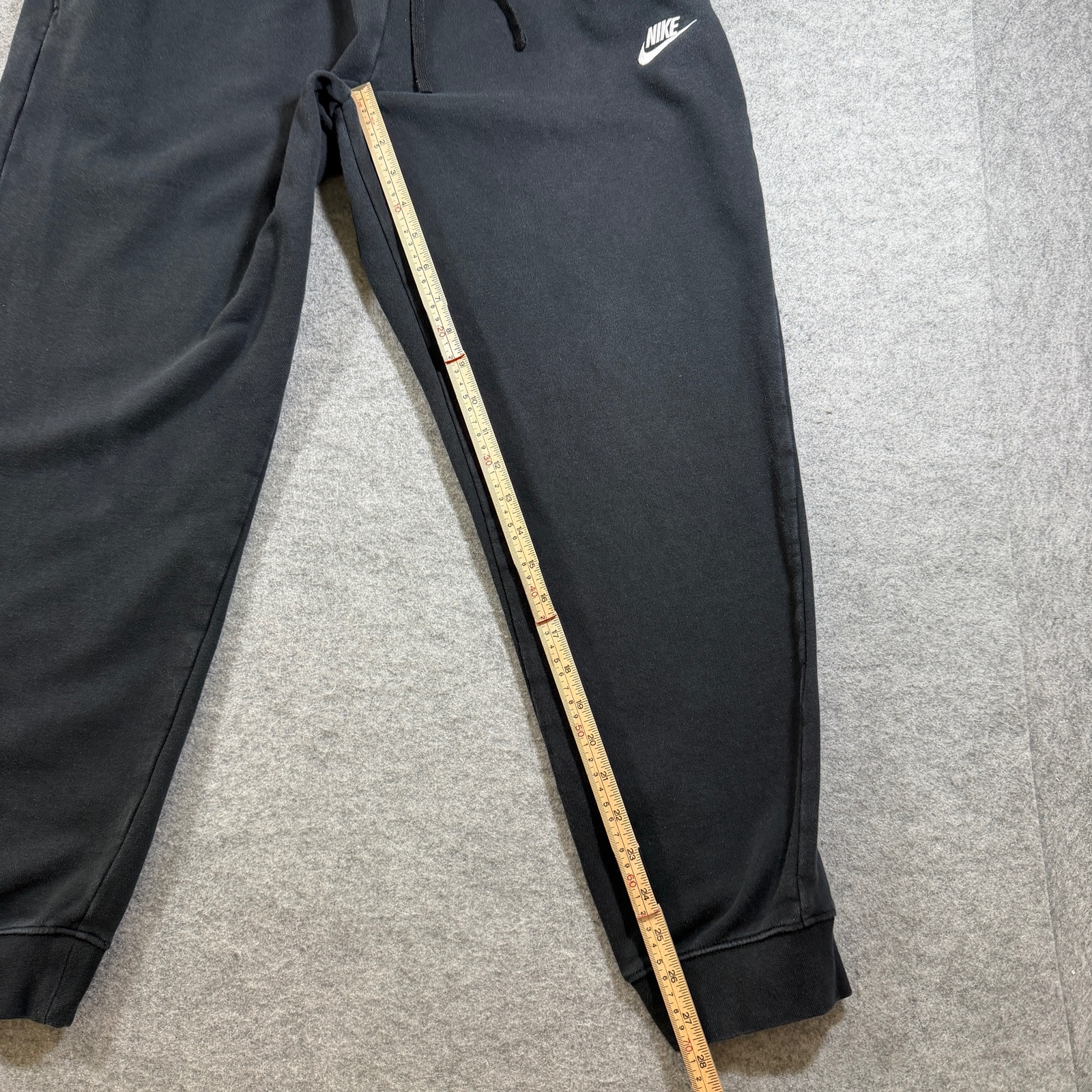 Nike Club Fleece Lined Joggers Mens L Black Relaxed Fit Drawstring Cotton Cuffed thumbnail 6
